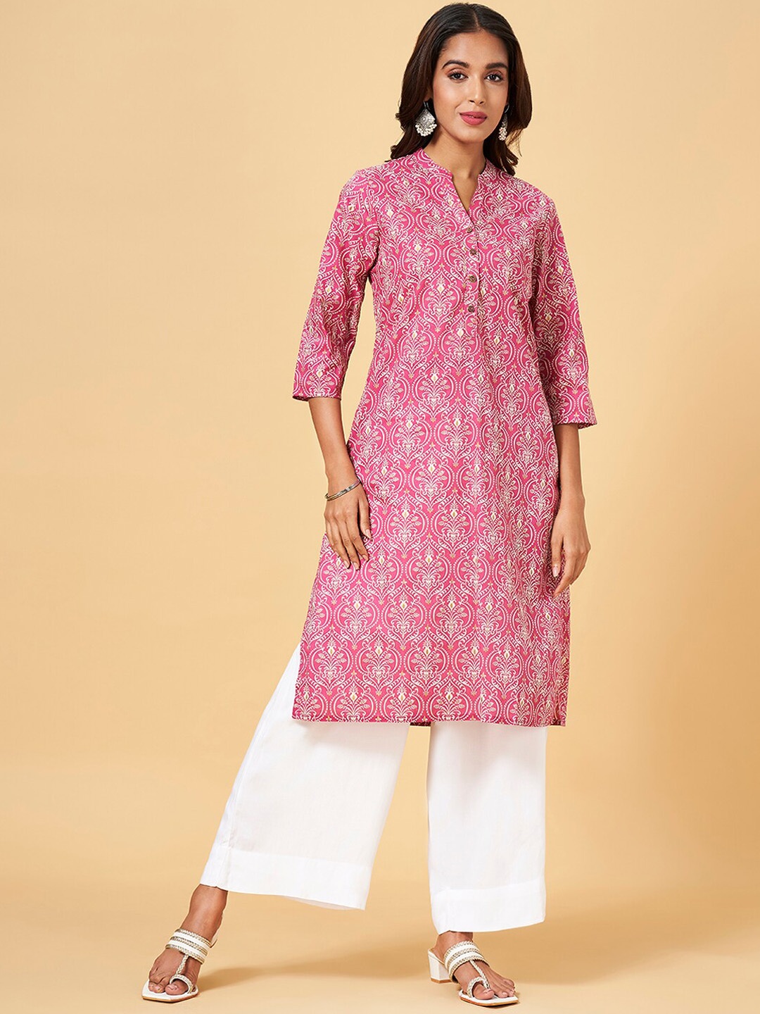 RANGMANCH BY PANTALOONS Ethnic Motifs Printed Mandarin Collar Cotton Straight Kurta, Pink
RANGMANCH BY PANTALOONS Ethnic Motifs Printed Mandarin Collar Cotton Straight Kurta, Pink