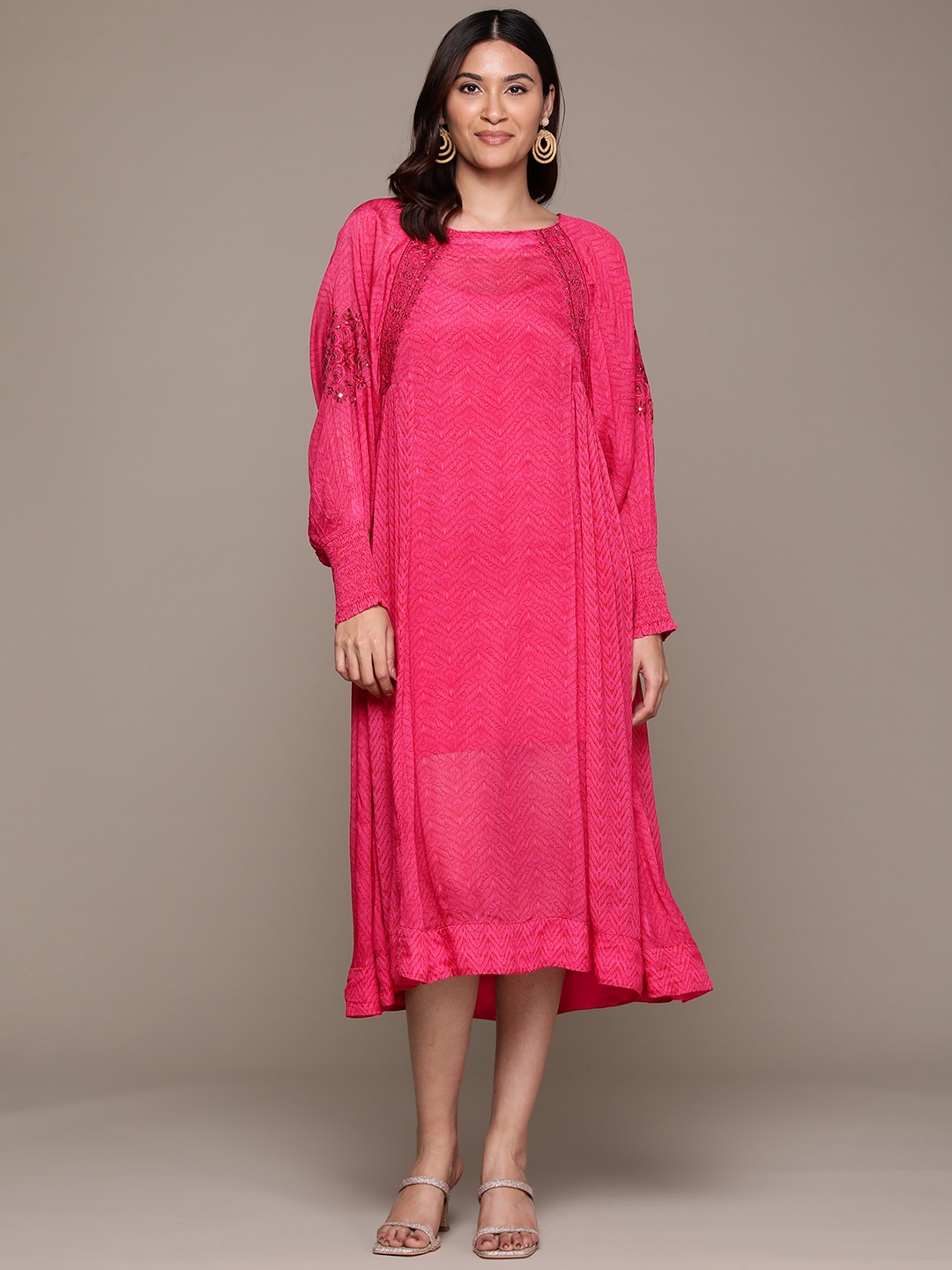 Ritu Kumar Ethnic Motifs Embroidered Puff Sleeve Chiffon A-Line Midi Dress with Camisole, Pink
Ritu Kumar Ethnic Motifs Embroidered Puff Sleeve Chiffon A-Line Midi Dress with Camisole, Pink