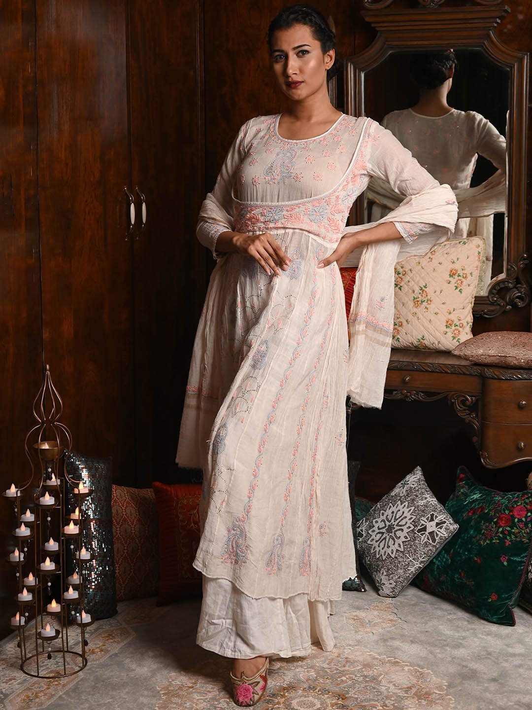 ODETTE Ethnic Motifs Embroidered Chikankari A Line Semi Stitched Kurta With Palazzos & Dupatta, Off white
ODETTE Ethnic Motifs Embroidered Chikankari A Line Semi Stitched Kurta With Palazzos & Dupatta, Off white