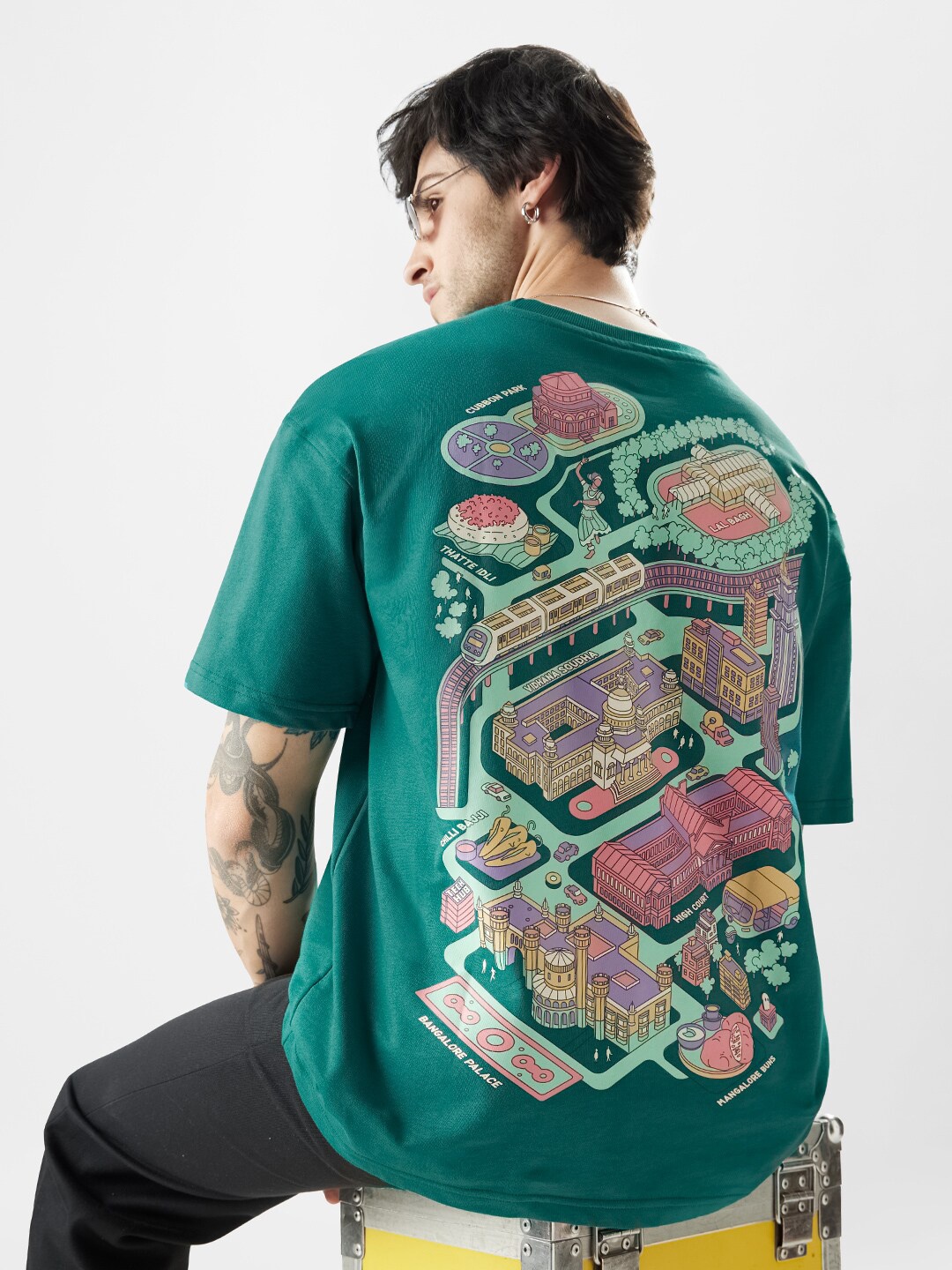 The Souled Store Graphic Printed Cotton Drop-Shoulder Sleeves Oversized T-Shirt, Green
The Souled Store Graphic Printed Cotton Drop-Shoulder Sleeves Oversized T-Shirt, Green