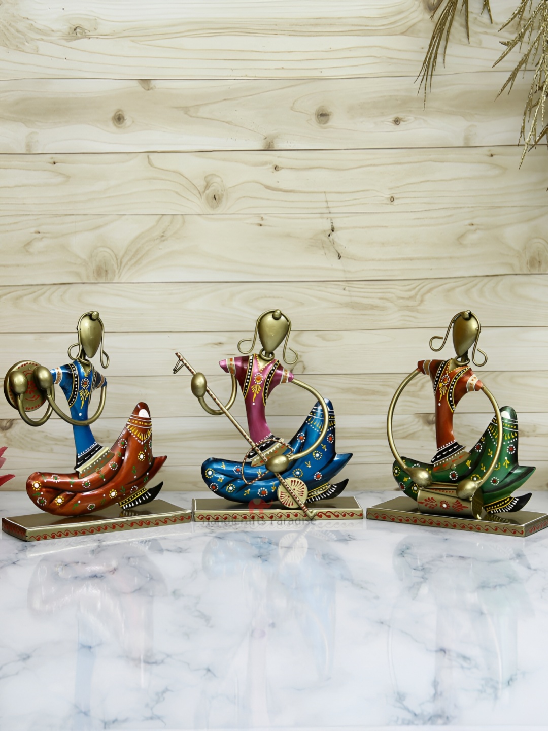 HANDICRAFTS PARADISE Blue Maroon 3 Pieces Musicians Ladies Figurine Showpieces
HANDICRAFTS PARADISE Blue Maroon 3 Pieces Musicians Ladies Figurine Showpieces