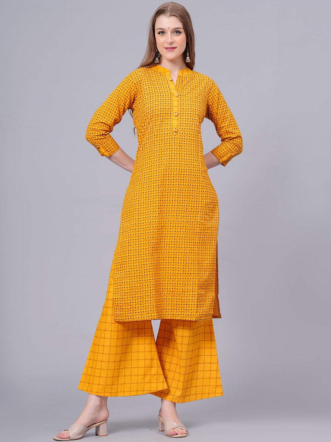 KALINI Ethnic Motifs Printed Mandarin Collar Pure Cotton Straight Kurta with Palazzos, Yellow
KALINI Ethnic Motifs Printed Mandarin Collar Pure Cotton Straight Kurta with Palazzos, Yellow