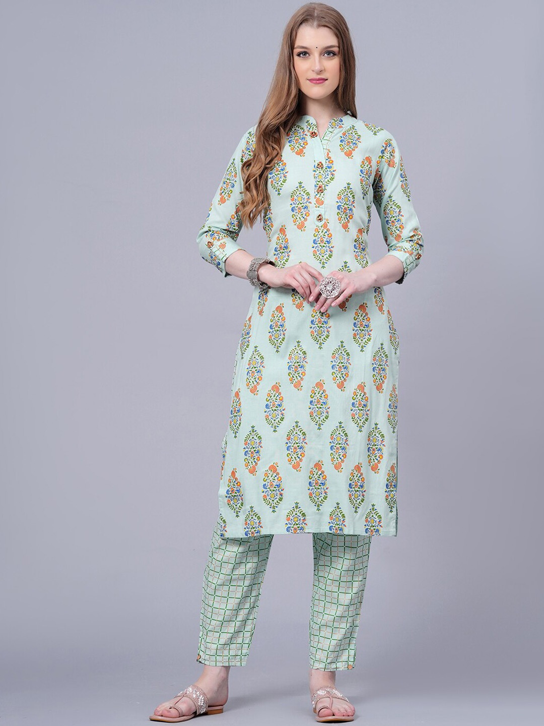 KALINI Ethnic Motifs Printed Straight Kurta With Trousers, Green