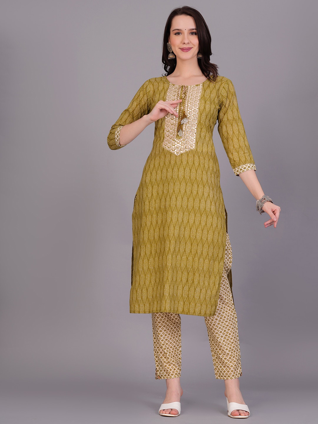 KALINI Ethnic Motifs Printed Tie-Up Neck Cotton Straight Kurta & Trousers With Dupatta, Green
KALINI Ethnic Motifs Printed Tie-Up Neck Cotton Straight Kurta & Trousers With Dupatta, Green