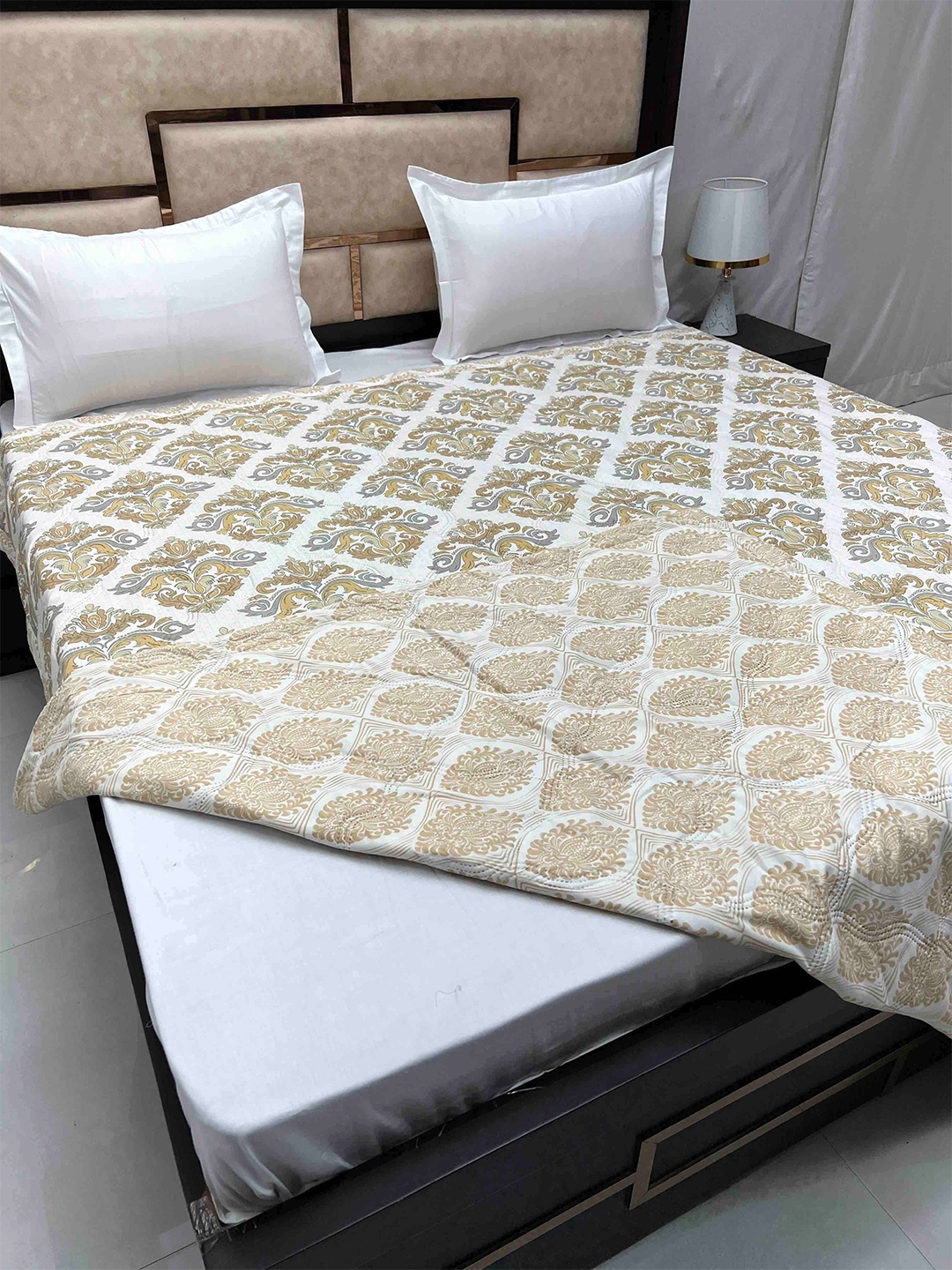 Pure Decor Doze Off White & Yellow Ethnic Motifs AC Room 300 GSM Double Bed Comforter
Pure Decor Doze Off White & Yellow Ethnic Motifs AC Room 300 GSM Double Bed Comforter