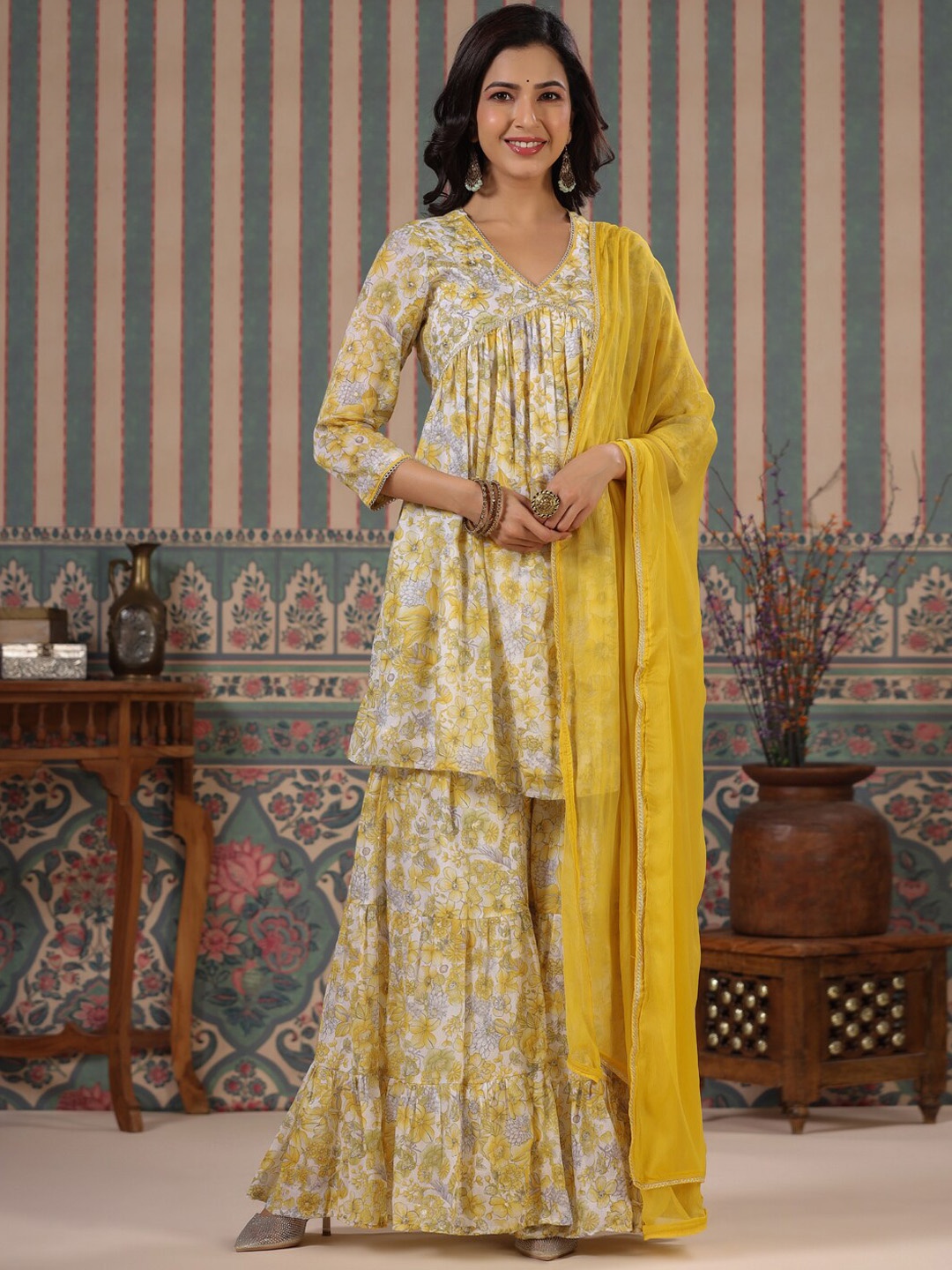 Readiprint Floral Printed Empire Pure Cotton Kurta with Sharara & Dupatta, Mustard
Readiprint Floral Printed Empire Pure Cotton Kurta with Sharara & Dupatta, Mustard