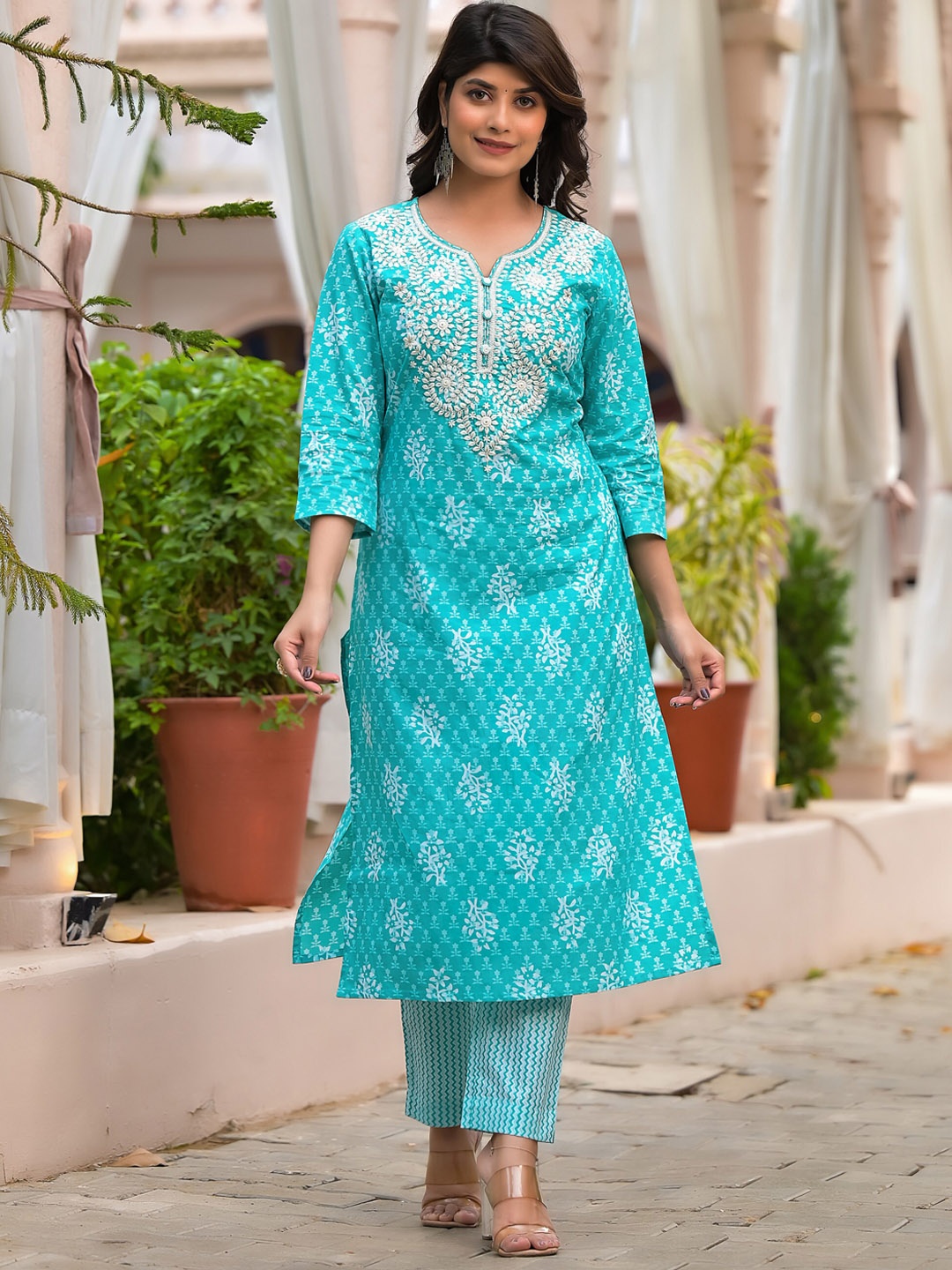 KALINI Ethnic Motifs Block Printed Regular Pure Cotton Kurta With Trouser & Dupatta, Blue
KALINI Ethnic Motifs Block Printed Regular Pure Cotton Kurta With Trouser & Dupatta, Blue
