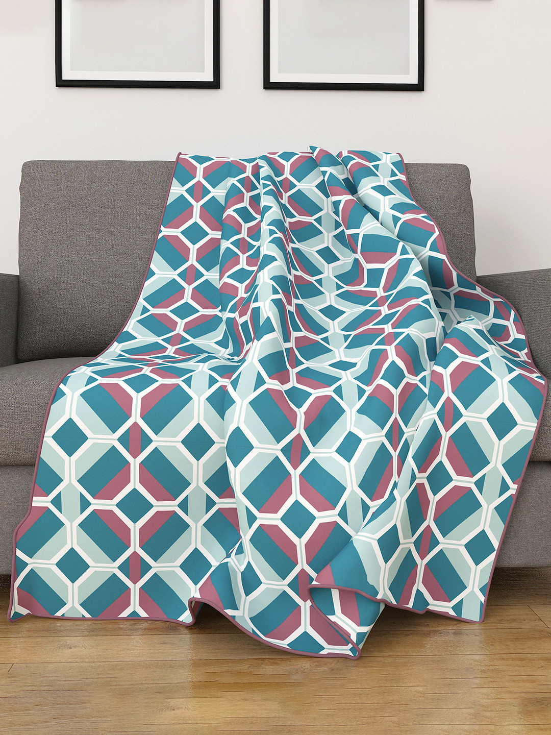 Home Centre Fiesta Teal Blue Geometric Printed Mild Winter 150 GSM Double Bed Blanket
Home Centre Fiesta Teal Blue Geometric Printed Mild Winter 150 GSM Double Bed Blanket
