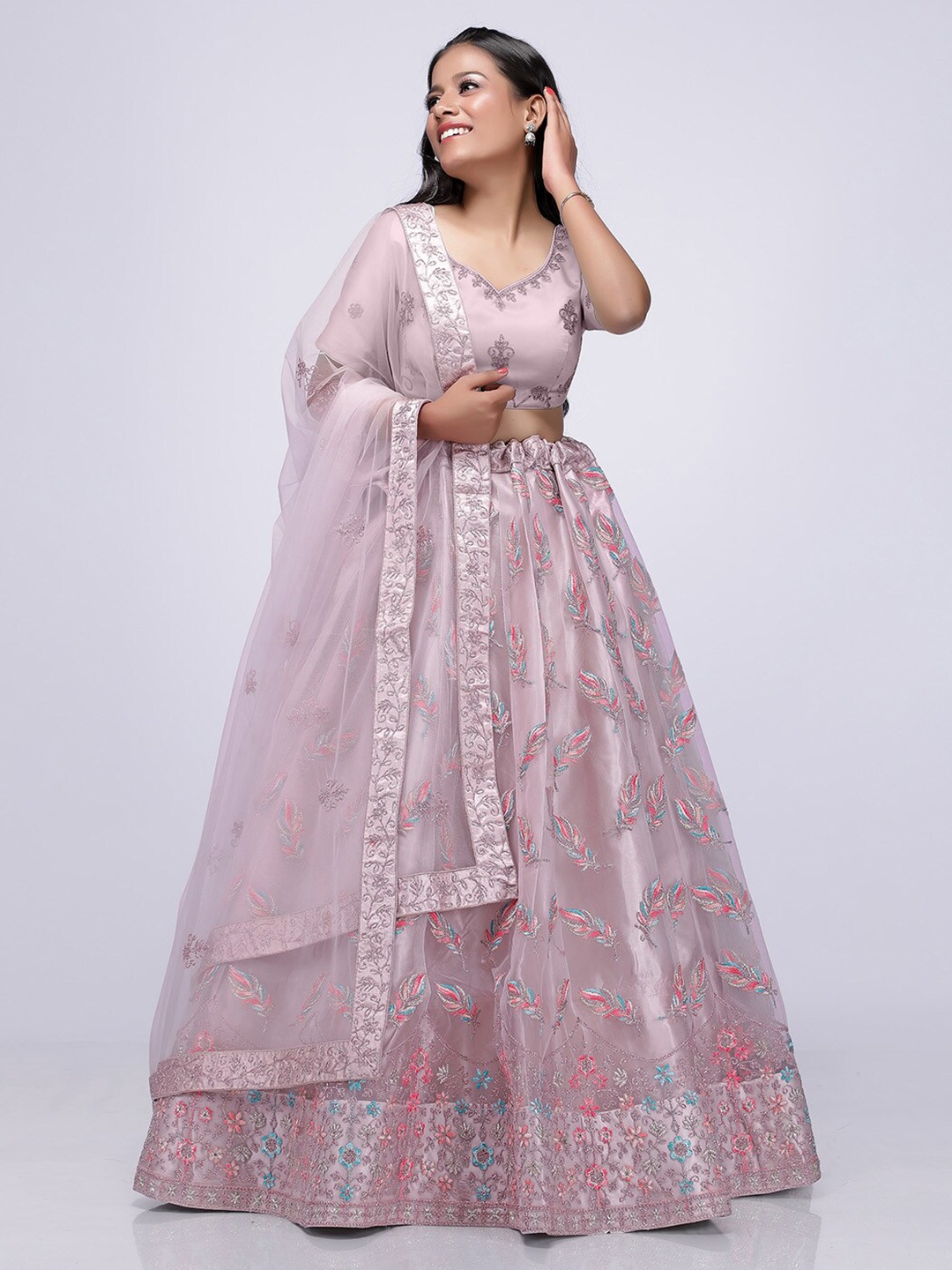 HALFSAREE STUDIO Embroidered Semi-Stitched Lehenga & Unstitched Blouse With Dupatta, Peach
HALFSAREE STUDIO Embroidered Semi-Stitched Lehenga & Unstitched Blouse With Dupatta, Peach