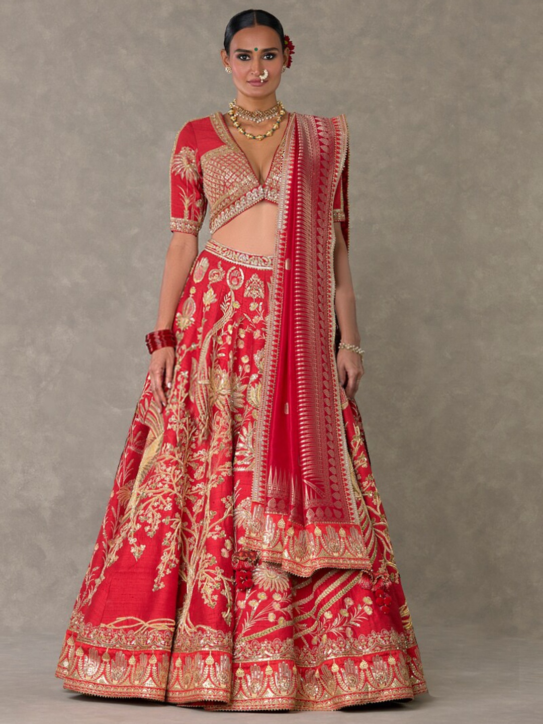 Masaba Embellished V-Nek Thread Work Ready to Wear Lehenga & Blouse With Dupatta, Red
Masaba Embellished V-Nek Thread Work Ready to Wear Lehenga & Blouse With Dupatta, Red