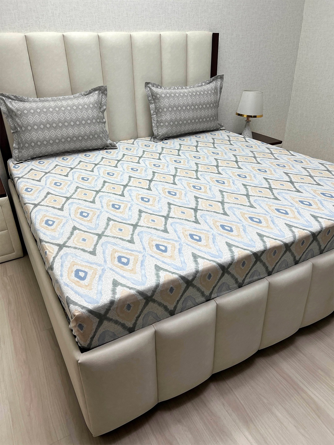 Pure Decor Cotton King Size Double Bed Bedsheet With 2 Pillow Covers 2.74m X 2.74m, Blue
Pure Decor Cotton King Size Double Bed Bedsheet With 2 Pillow Covers 2.74m X 2.74m, Blue