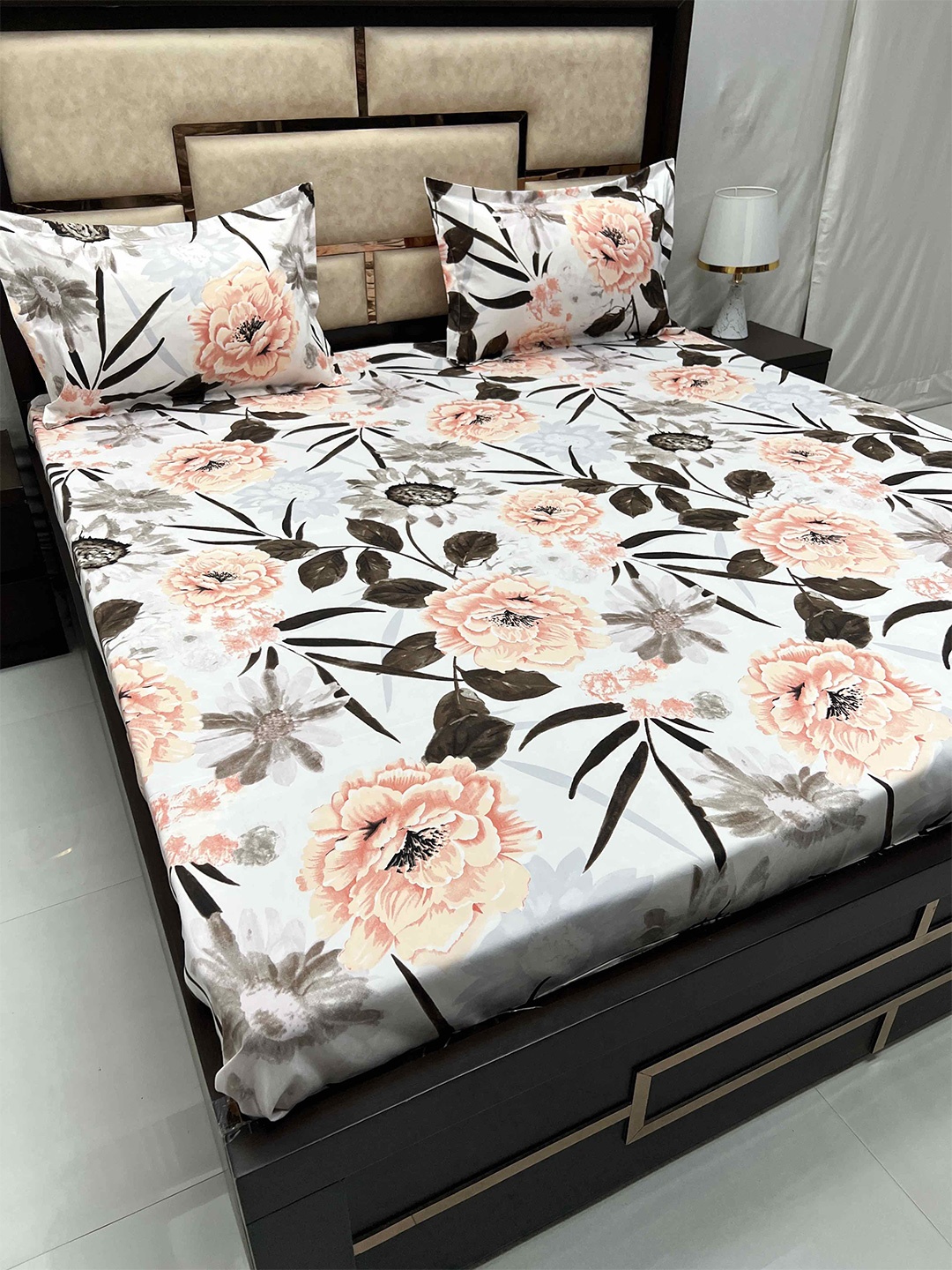 Pure Decor Amulya White Floral Cotton 260 TC Queen Bedsheet with 2 Pillow Covers
Pure Decor Amulya White Floral Cotton 260 TC Queen Bedsheet with 2 Pillow Covers