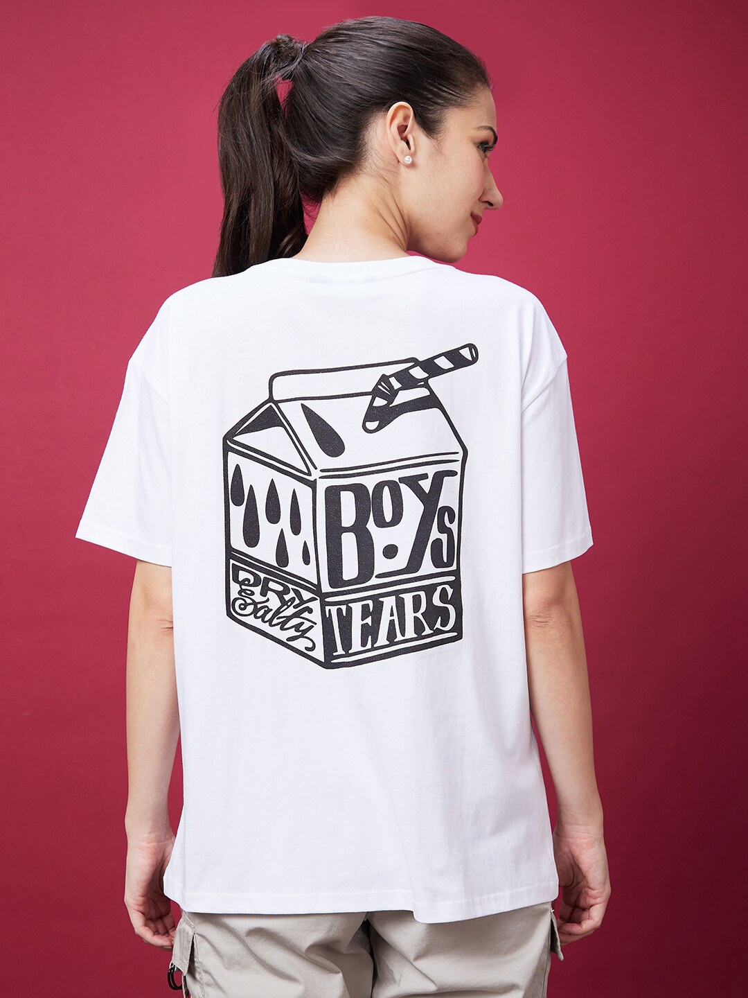 Globus White Graphic Printed Oversized Drop-Shoulder Sleeves Pure Cotton Boxy T-shirt
Globus White Graphic Printed Oversized Drop-Shoulder Sleeves Pure Cotton Boxy T-shirt