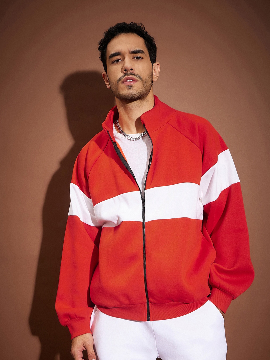 MASCLN SASSAFRAS Red & White Colourblocked Mock Collar Oversized Front-Open Pullover
MASCLN SASSAFRAS Red & White Colourblocked Mock Collar Oversized Front-Open Pullover