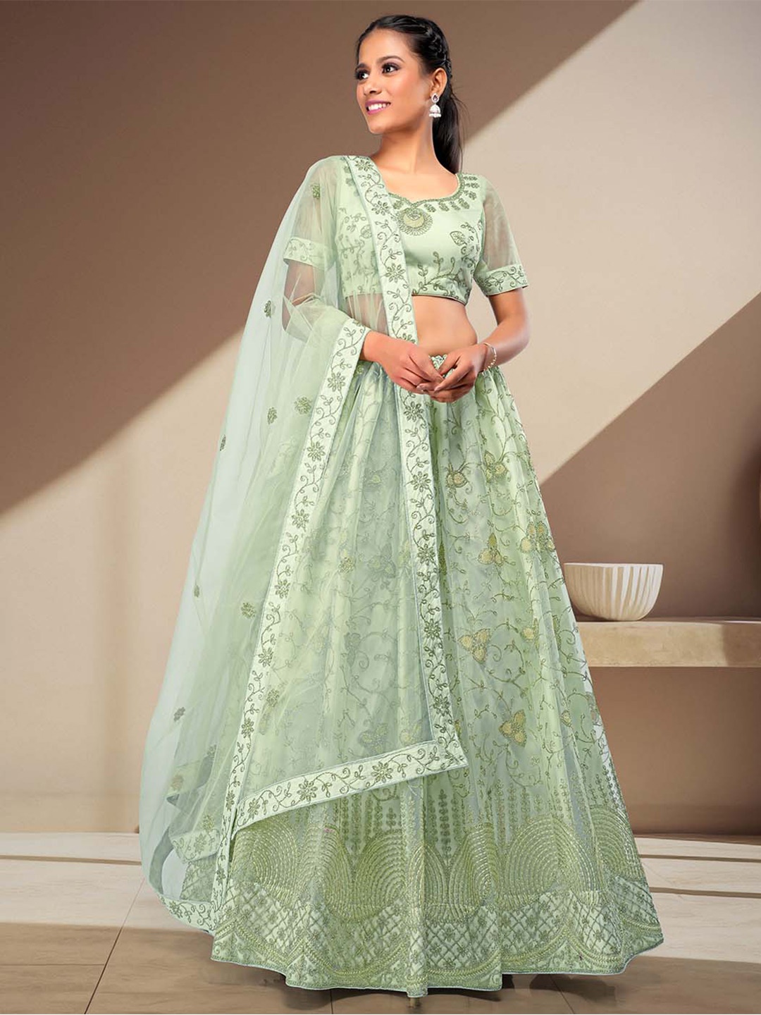 HALFSAREE STUDIO Floral Embroidered Semi-Stitched Lehenga & Unstitched Blouse With Dupatta, Green
HALFSAREE STUDIO Floral Embroidered Semi-Stitched Lehenga & Unstitched Blouse With Dupatta, Green