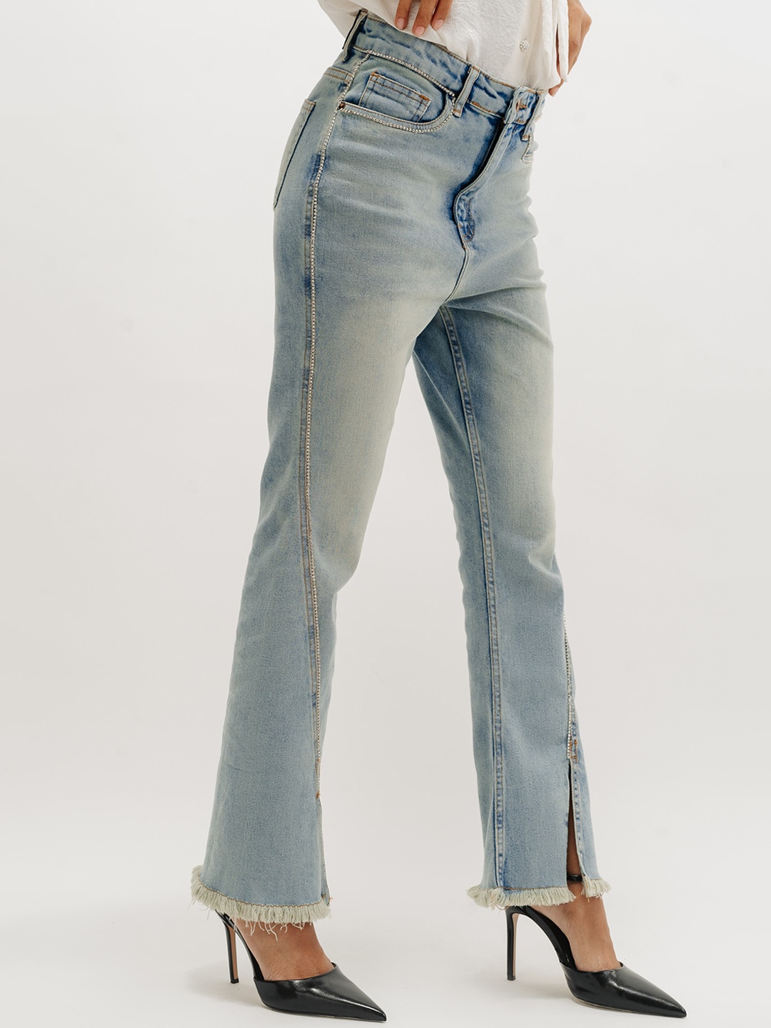 FREAKINS Women Bootcut Heavy Fade Clean Look High-Rise Pure Cotton Jeans, Blue
FREAKINS Women Bootcut Heavy Fade Clean Look High-Rise Pure Cotton Jeans, Blue