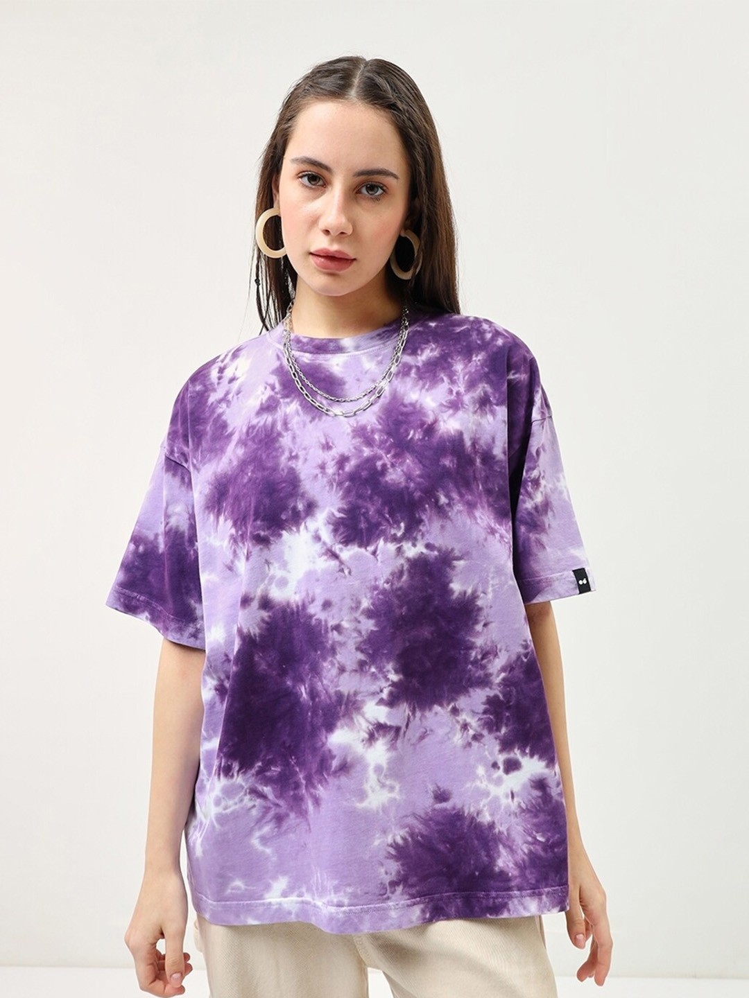 Bewakoof Purple Tie and Dye Printed Round Neck Short Sleeves Cotton Oversized T-shirt
Bewakoof Purple Tie and Dye Printed Round Neck Short Sleeves Cotton Oversized T-shirt