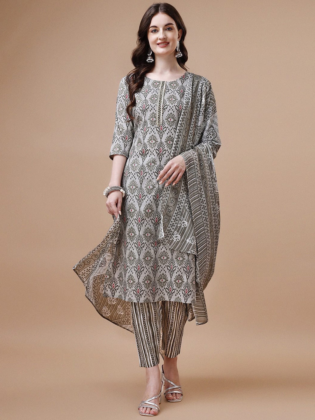KALINI Ethnic Motifs Printed Pure Cotton Straight Kurta With Trousers & Dupatta, Grey
KALINI Ethnic Motifs Printed Pure Cotton Straight Kurta With Trousers & Dupatta, Grey