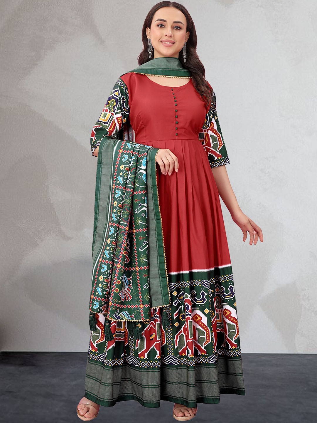 N N ENTERPRISE Ethnic Motifs Printed Fit & Flare Ethnic Dress With Dupatta, Red
N N ENTERPRISE Ethnic Motifs Printed Fit & Flare Ethnic Dress With Dupatta, Red