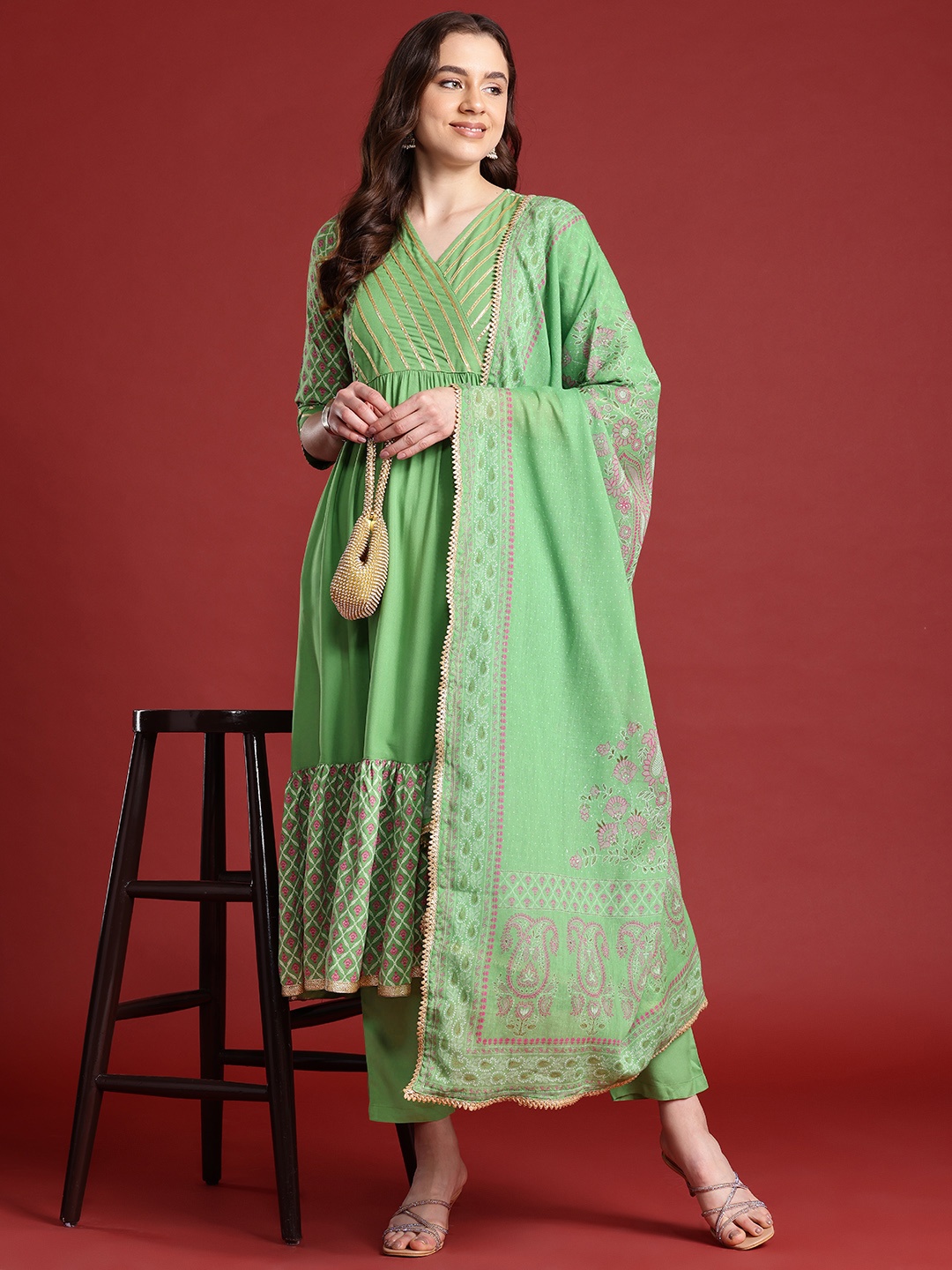 Anouk Women Floral Printed Angrakha Gotta Patti Kurta with Trousers & Dupatta, Green
Anouk Women Floral Printed Angrakha Gotta Patti Kurta with Trousers & Dupatta, Green