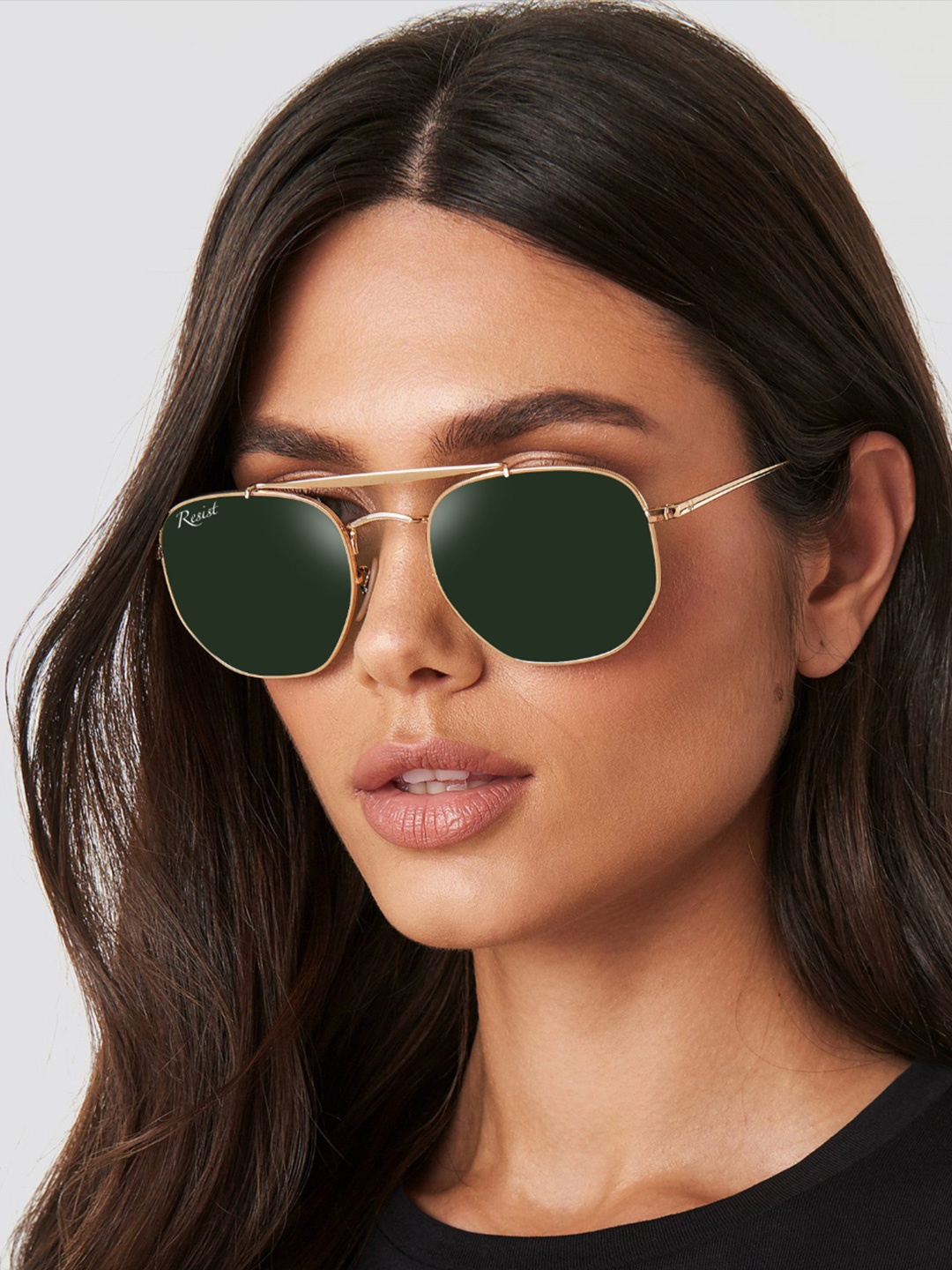 RESIST EYEWEAR Unisex Green Lens & Gold-Toned Rectangle Sunglasses with UV Protected Lens
RESIST EYEWEAR Unisex Green Lens & Gold-Toned Rectangle Sunglasses with UV Protected Lens