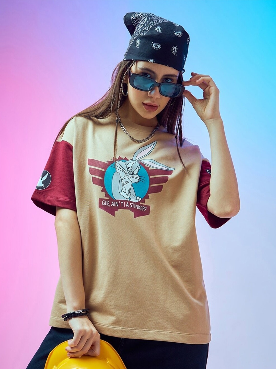 Bewakoof Heavy Duty Looney Tunes Round Neck Short Sleeves Cotton Oversized T-shirt, Brown
Bewakoof Heavy Duty Looney Tunes Round Neck Short Sleeves Cotton Oversized T-shirt, Brown