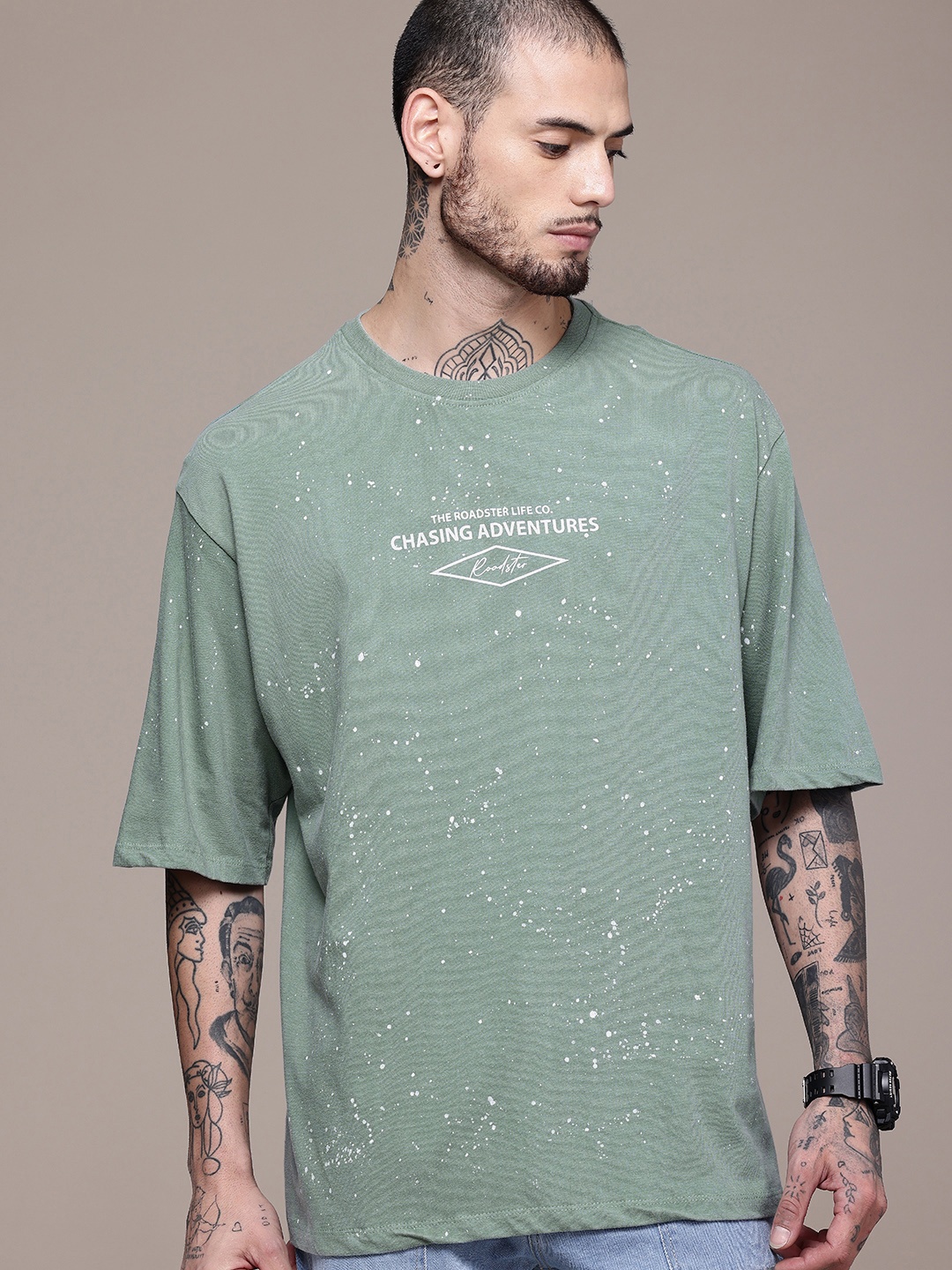 The Roadster Life Co. Printed Oversized Drop-Shoulder Sleeves Pure Cotton T-shirt, Green
The Roadster Life Co. Printed Oversized Drop-Shoulder Sleeves Pure Cotton T-shirt, Green