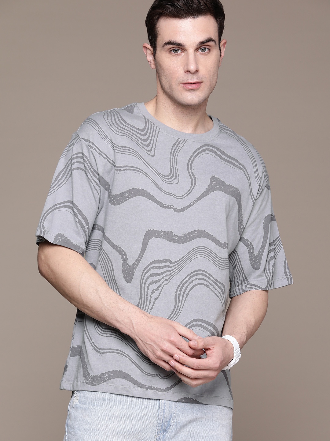 The Roadster Lifestyle Co. Printed Drop-Shoulder Sleeves Pure Cotton T-shirt, Grey
The Roadster Lifestyle Co. Printed Drop-Shoulder Sleeves Pure Cotton T-shirt, Grey