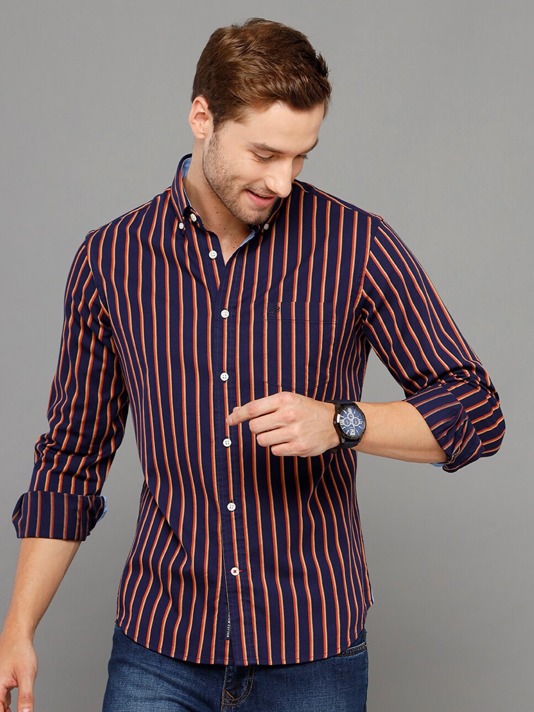 Double Two India Slim Vertical Stripes Button-Down Collar Cotton Casual Shirt, Navy blue
Double Two India Slim Vertical Stripes Button-Down Collar Cotton Casual Shirt, Navy blue