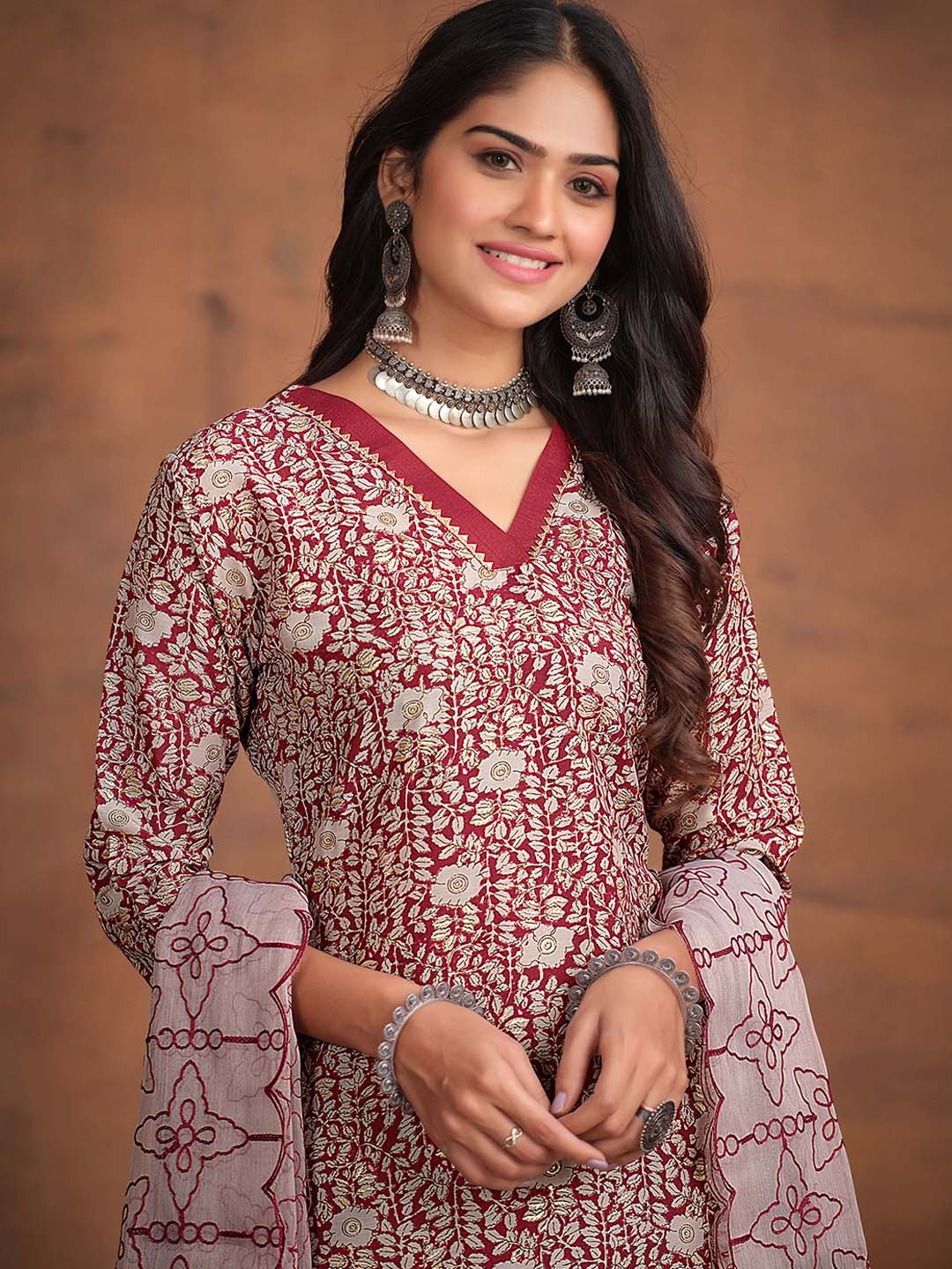 Sangria Floral Printed V-Neck Gotta Patti Straight Kurta & Trousers With Dupatta, Rust
Sangria Floral Printed V-Neck Gotta Patti Straight Kurta & Trousers With Dupatta, Rust