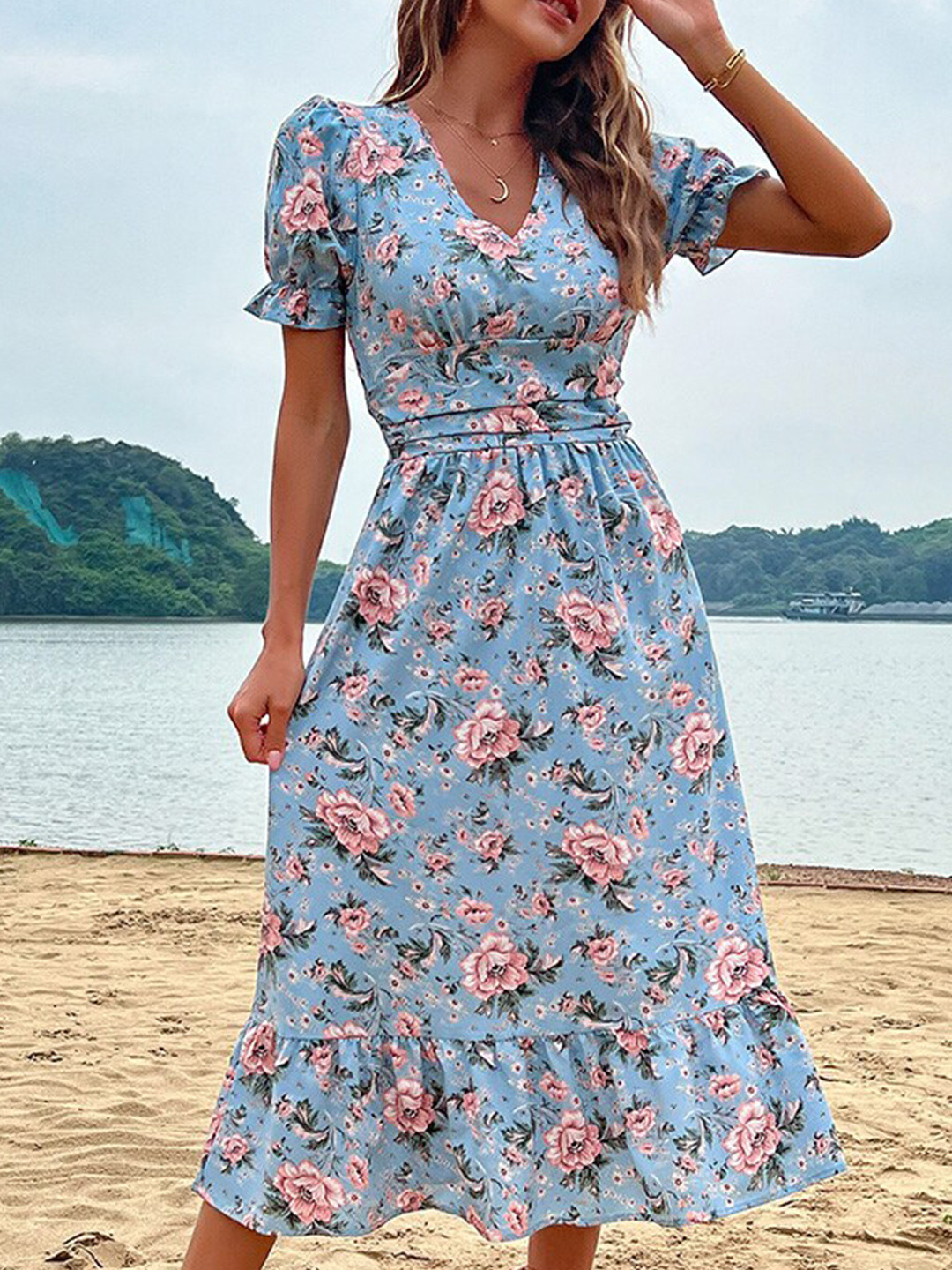 StyleCast Blue Floral Printed Puff Sleeves A-Line Midi Dress
StyleCast Blue Floral Printed Puff Sleeves A-Line Midi Dress