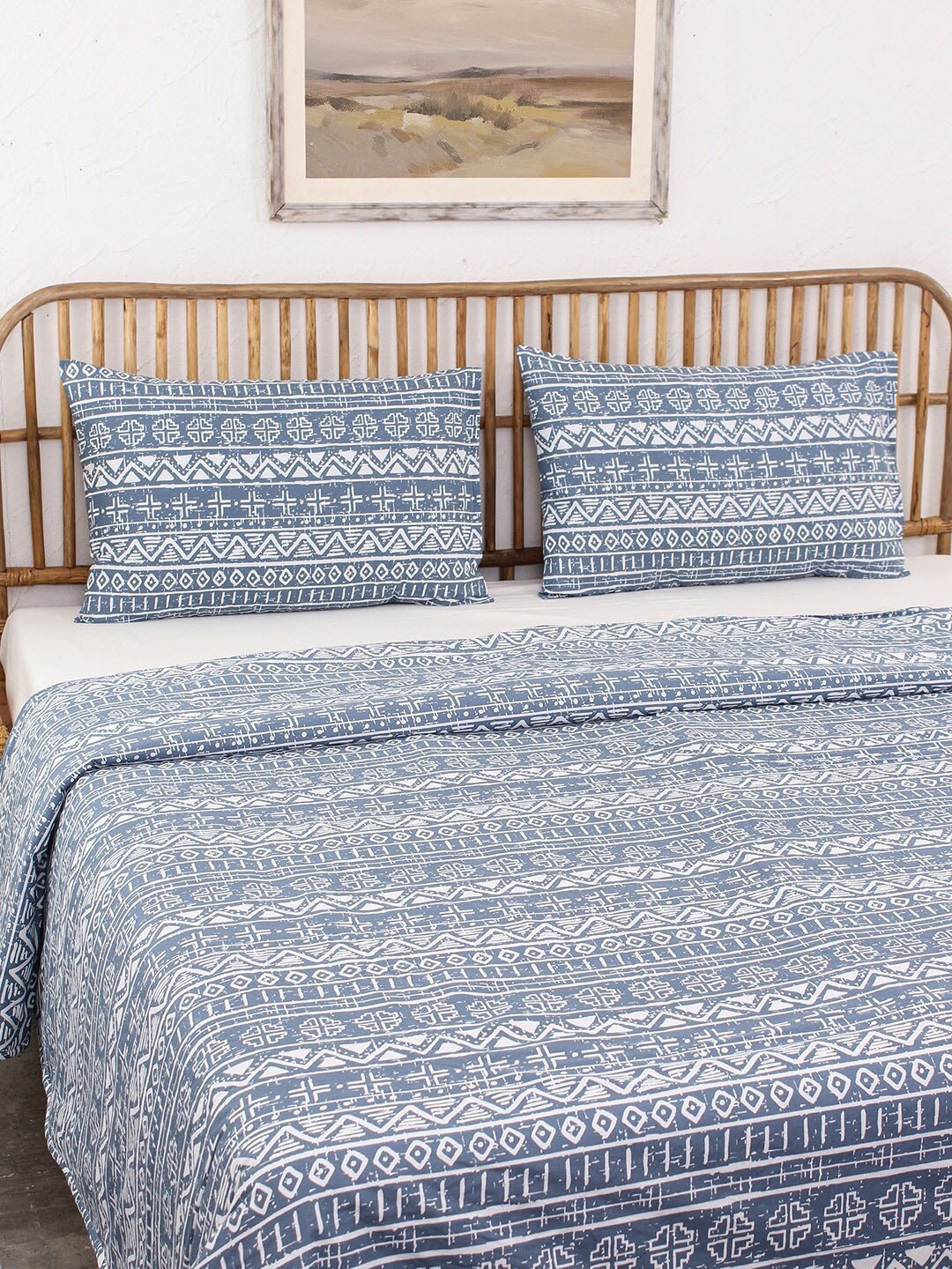 House This Kullu Patti Blue Ethnic Motifs 144 TC Pure Cotton Super Queen Bedding Set
House This Kullu Patti Blue Ethnic Motifs 144 TC Pure Cotton Super Queen Bedding Set