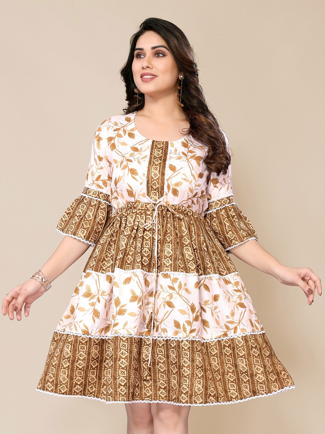 PYARI - A style for every story Floral Printed Tie Up Tiered Fit & Flare Dress, Brown
PYARI - A style for every story Floral Printed Tie Up Tiered Fit & Flare Dress, Brown