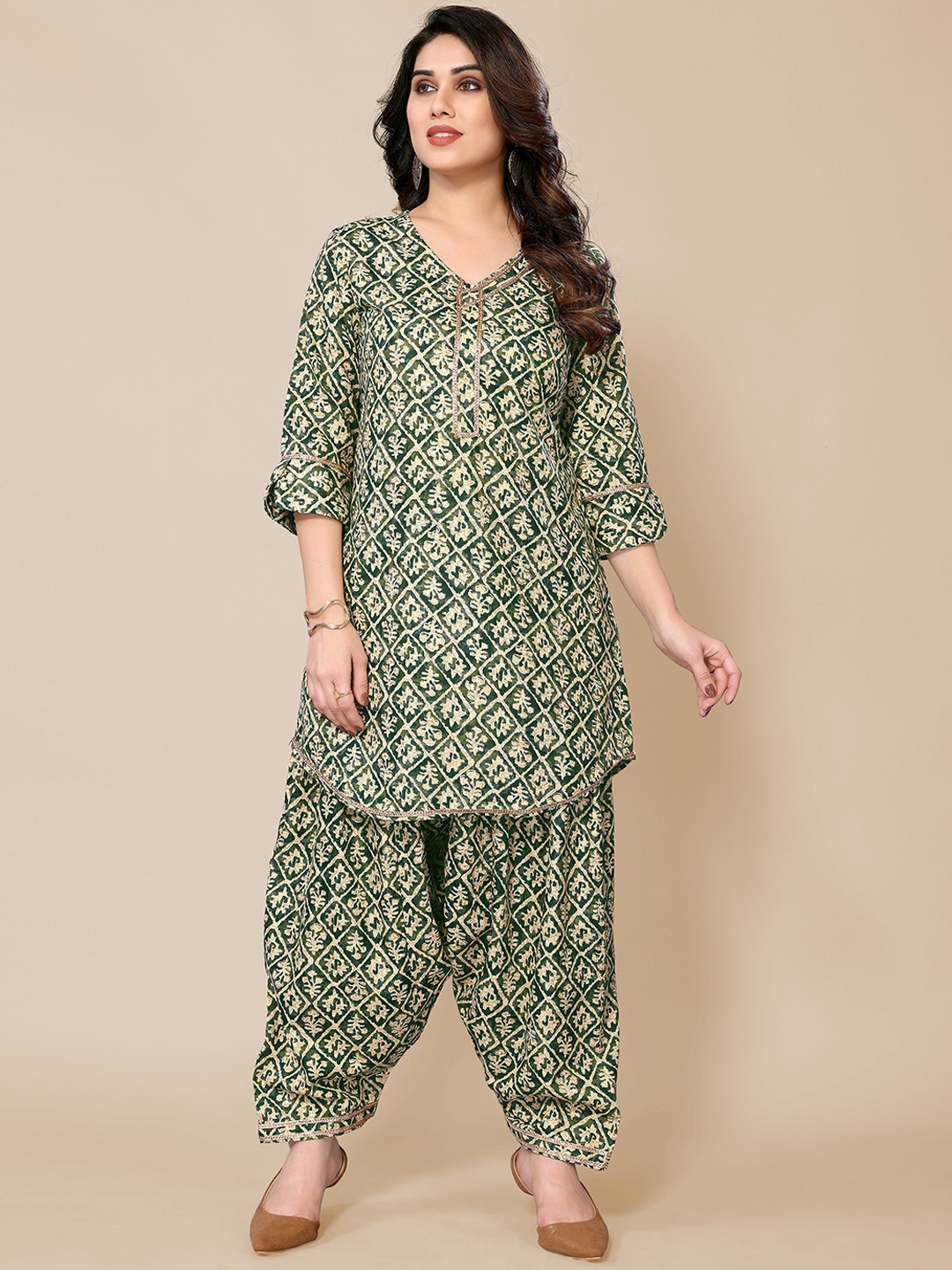 PYARI - A style for every story Ethnic Motifs Printed A-Line Kurta With Salwar, Green
PYARI - A style for every story Ethnic Motifs Printed A-Line Kurta With Salwar, Green