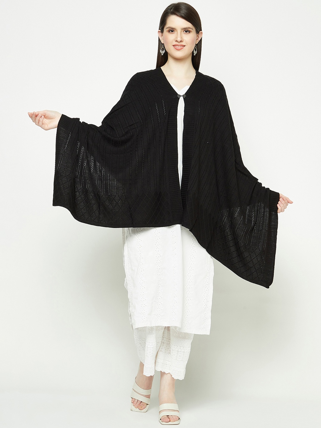Knitstudio Self Design Shawl, Black
