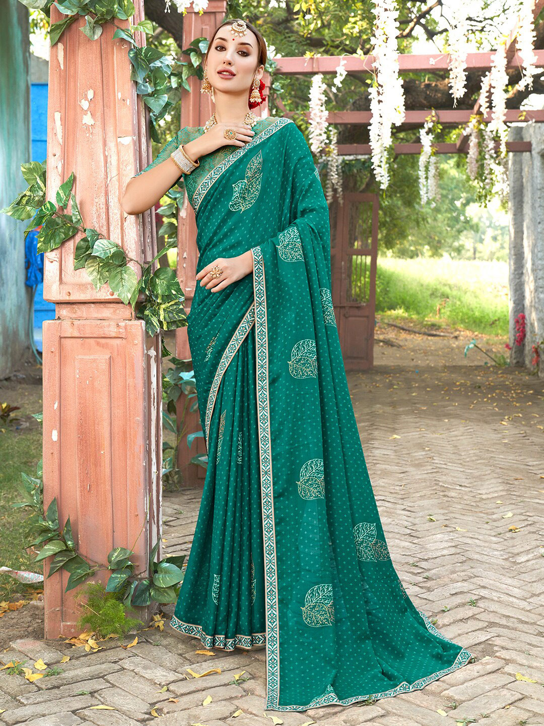 Anouk Rustic Floral Printed Saree, Sea green 
Anouk Rustic Floral Printed Saree, Sea green
