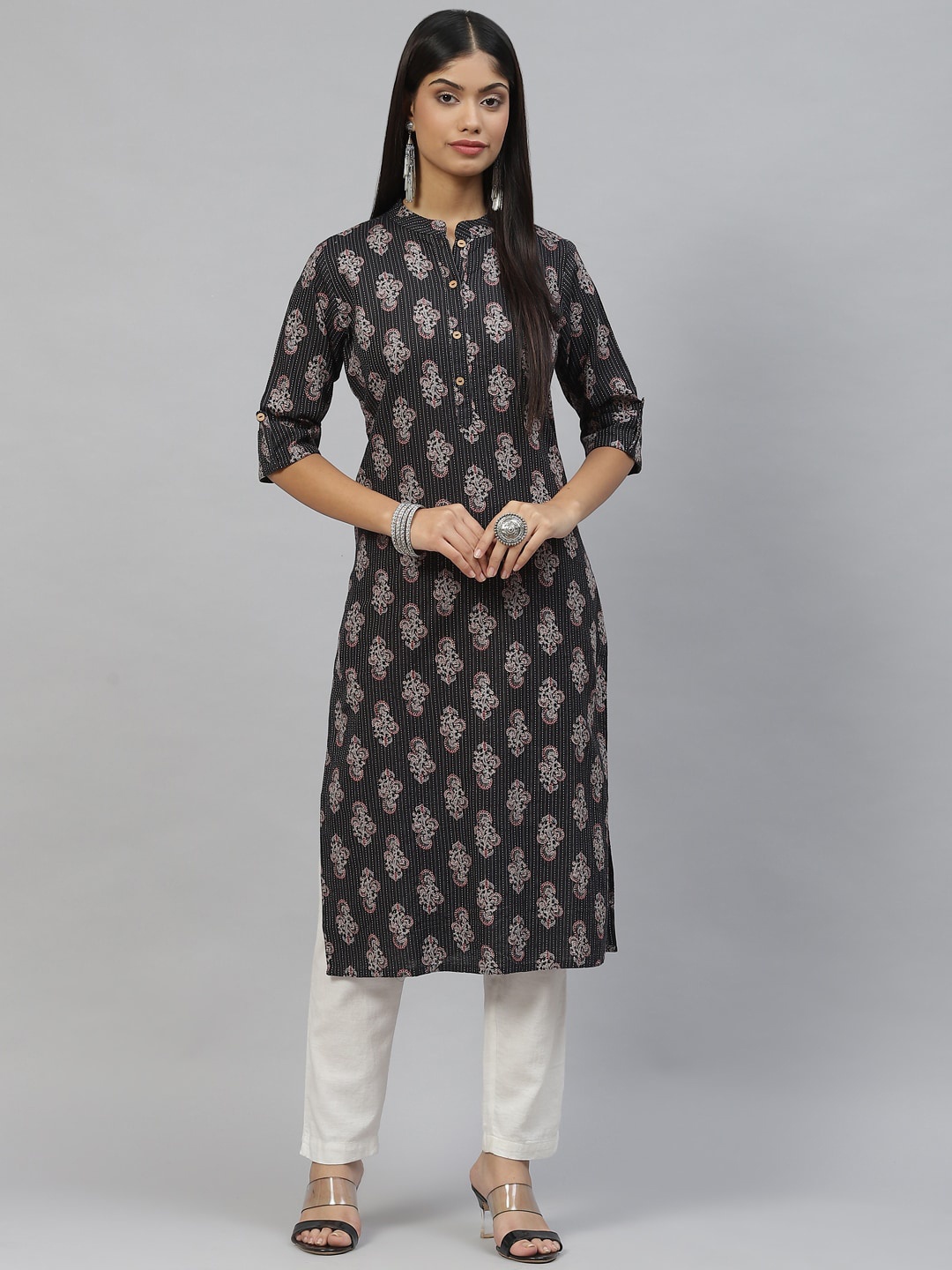 KALINI Ethnic Motifs Printed Mandarin Collar Roll-Up Sleeves Pure Cotton Kurta, Black
KALINI Ethnic Motifs Printed Mandarin Collar Roll-Up Sleeves Pure Cotton Kurta, Black