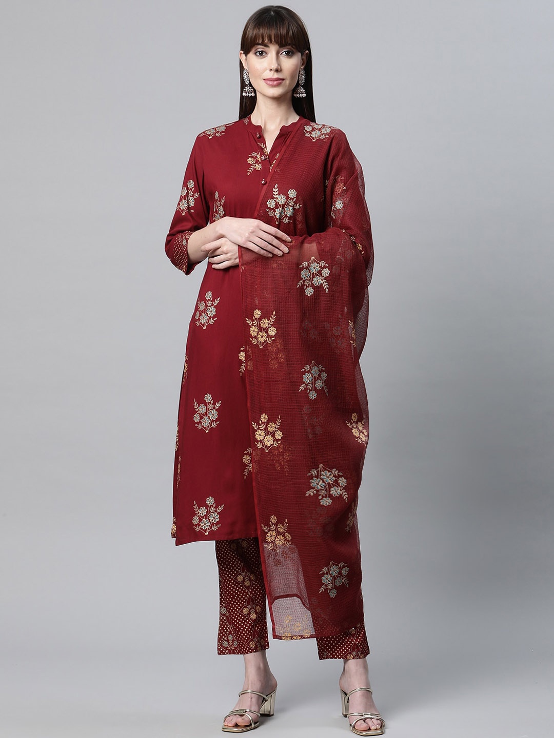 KALINI Floral Printed Mandarin Collar Straight Kurta With Trousers & Dupatta, Maroon
KALINI Floral Printed Mandarin Collar Straight Kurta With Trousers & Dupatta, Maroon