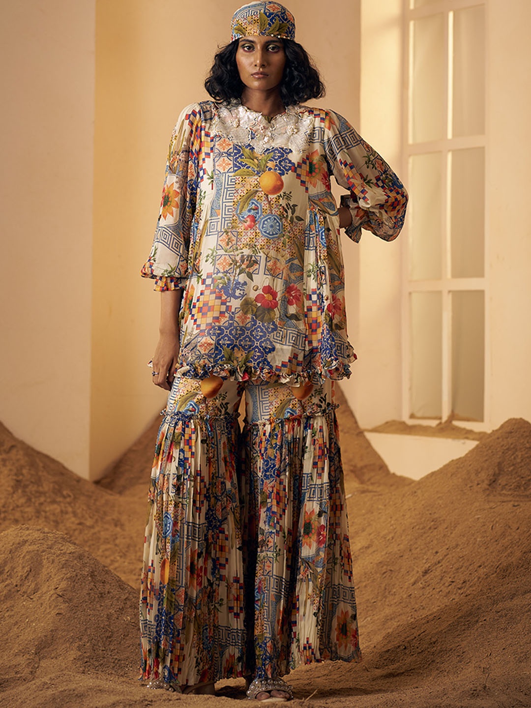 POSHAAK BY RADHEE MANGUKIYA Women White Floral Embroidered Sequinned Kurta with Sharara & With Dupatta
POSHAAK BY RADHEE MANGUKIYA Women White Floral Embroidered Sequinned Kurta with Sharara & With Dupatta