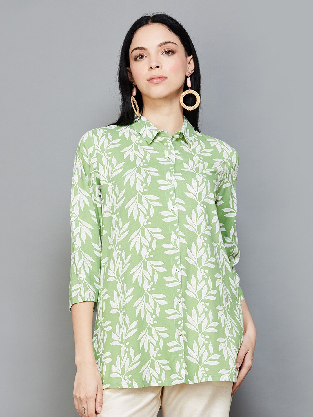 Melange by Lifestyle Floral Printed Shirt Collar Roll-Up Sleeves Shirt Style Top, Green
Melange by Lifestyle Floral Printed Shirt Collar Roll-Up Sleeves Shirt Style Top, Green
