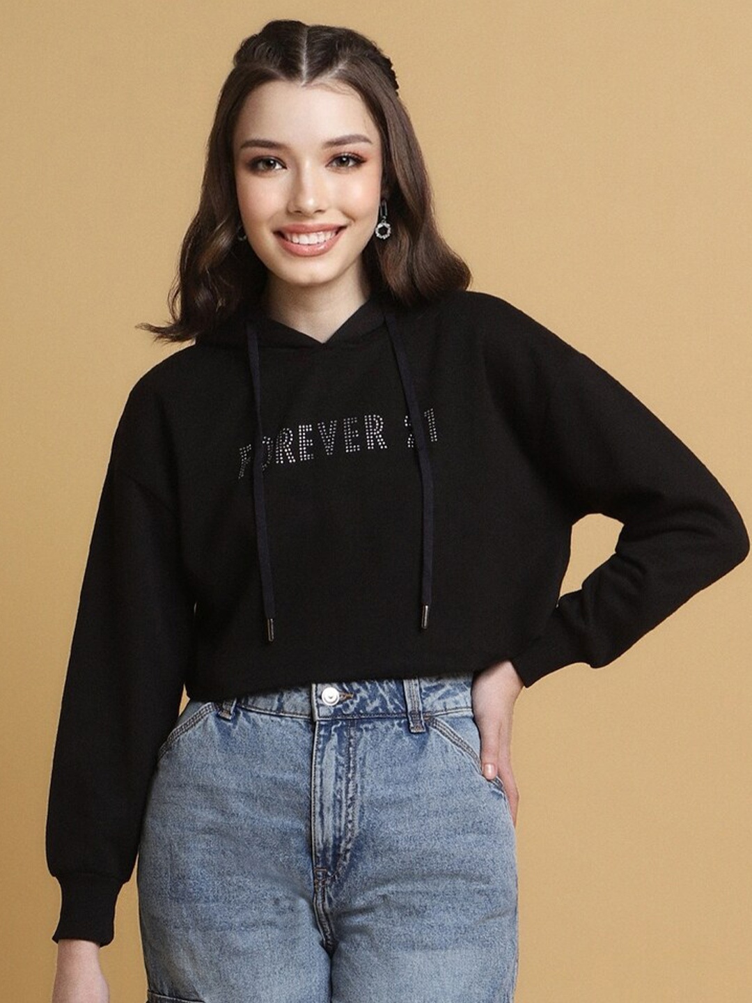 FOREVER 21 Brand Logo Printed Hooded Drop Shoulder Sleeves Cotton Crop Sweatshirt, Black
FOREVER 21 Brand Logo Printed Hooded Drop Shoulder Sleeves Cotton Crop Sweatshirt, Black