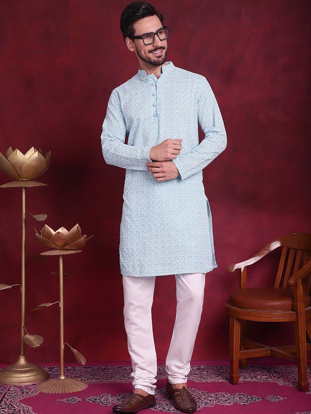 Jompers Floral Embroidered Chikankari Mandarin Collar Pure Cotton Kurta With Churidar, Turquoise blue
Jompers Floral Embroidered Chikankari Mandarin Collar Pure Cotton Kurta With Churidar, Turquoise blue
