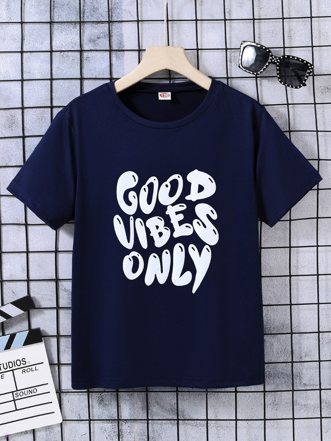 StyleCast Boys Navy Blue Typography Printed T-shirt
StyleCast Boys Navy Blue Typography Printed T-shirt