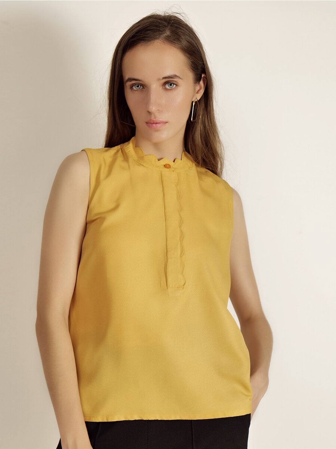 INVICTUS Round Neck Sleeveless Top, Mustard