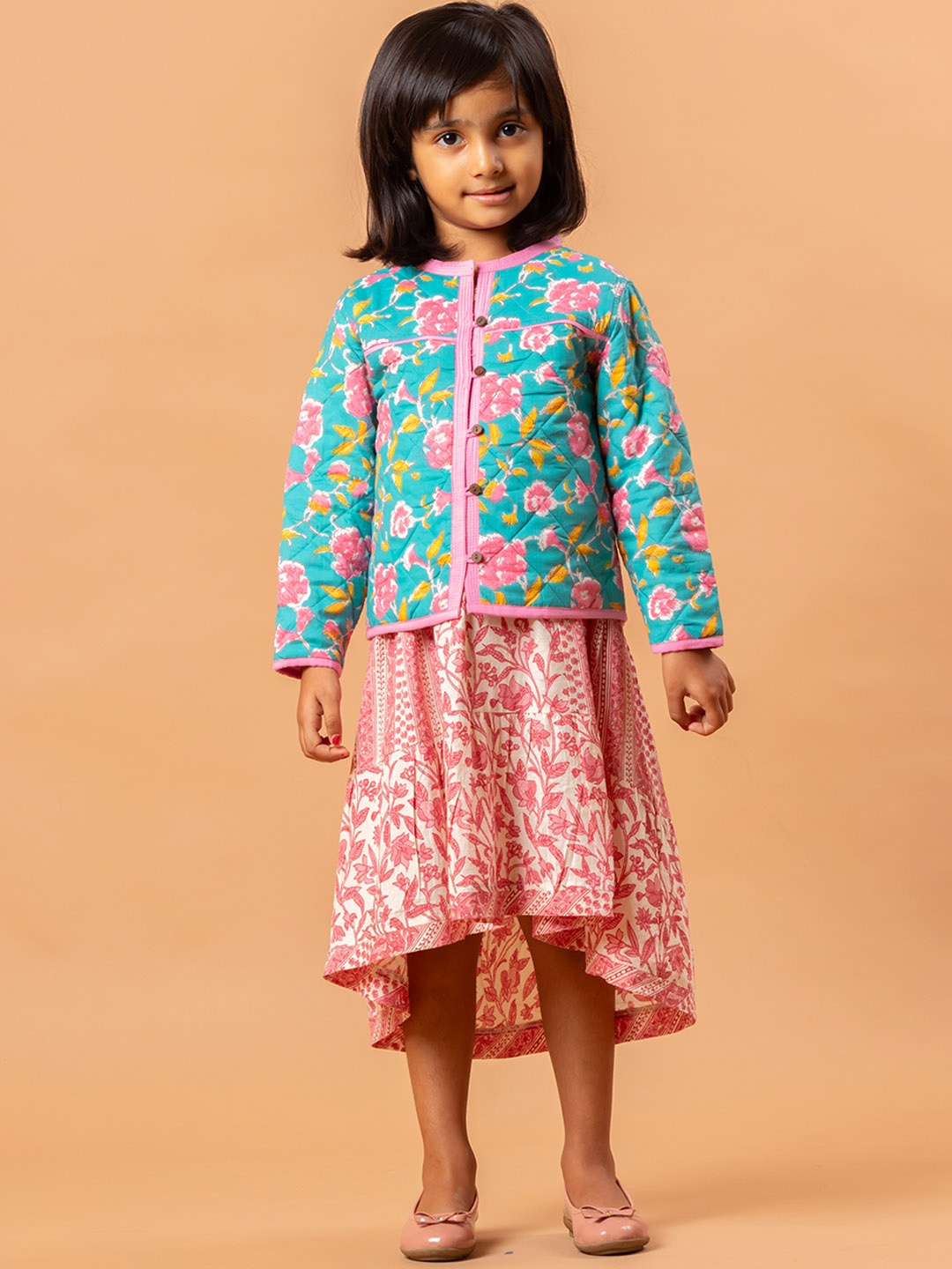Sangria Girls Floral Printed Long Sleeve Lightweight Pure Cotton Quilted Jacket, Teal
Sangria Girls Floral Printed Long Sleeve Lightweight Pure Cotton Quilted Jacket, Teal