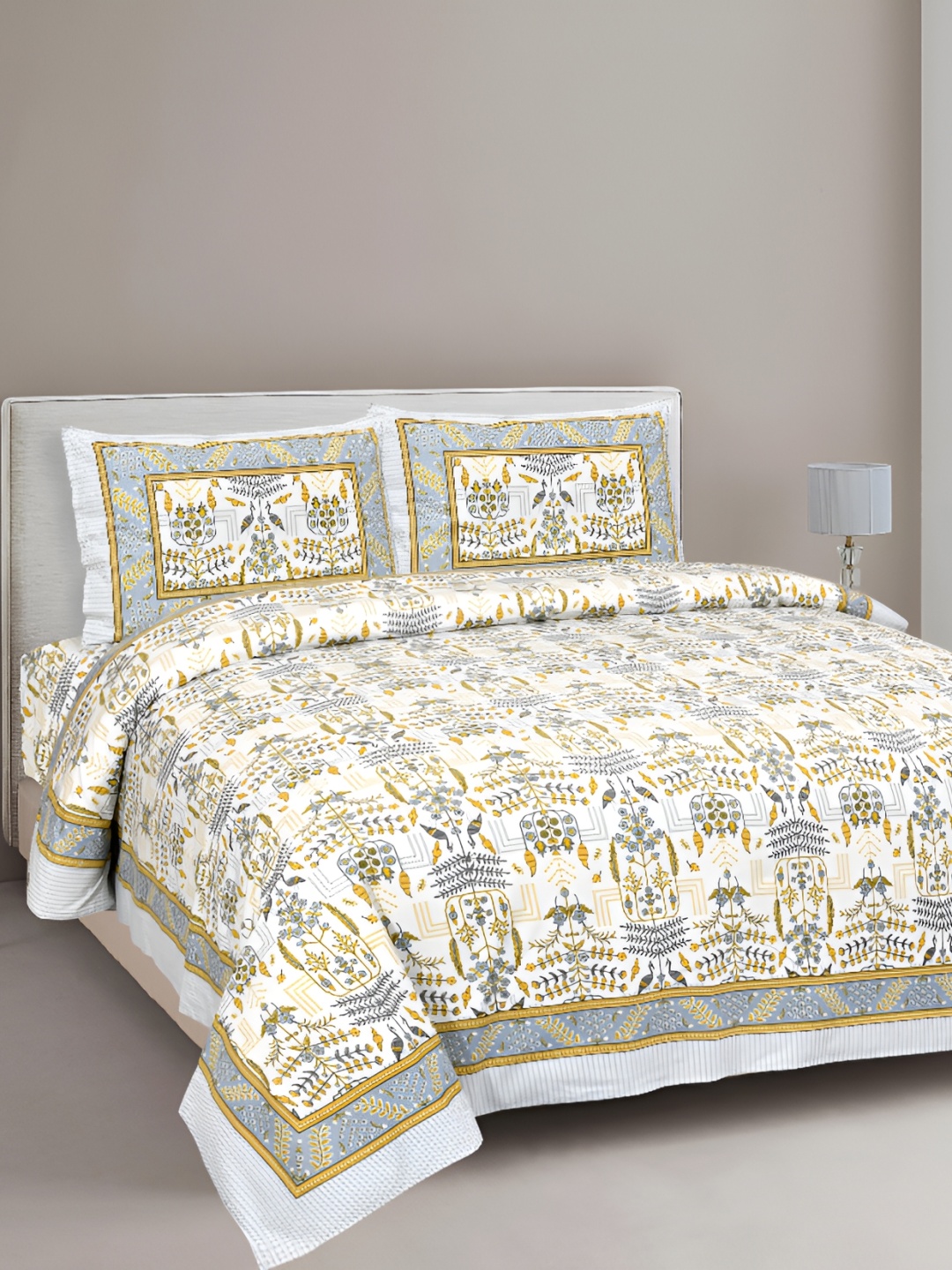 Urban Jaipur Off White & Orange Floral Cotton 186 TC Queen Bedsheet with 2 Pillow Covers
Urban Jaipur Off White & Orange Floral Cotton 186 TC Queen Bedsheet with 2 Pillow Covers
