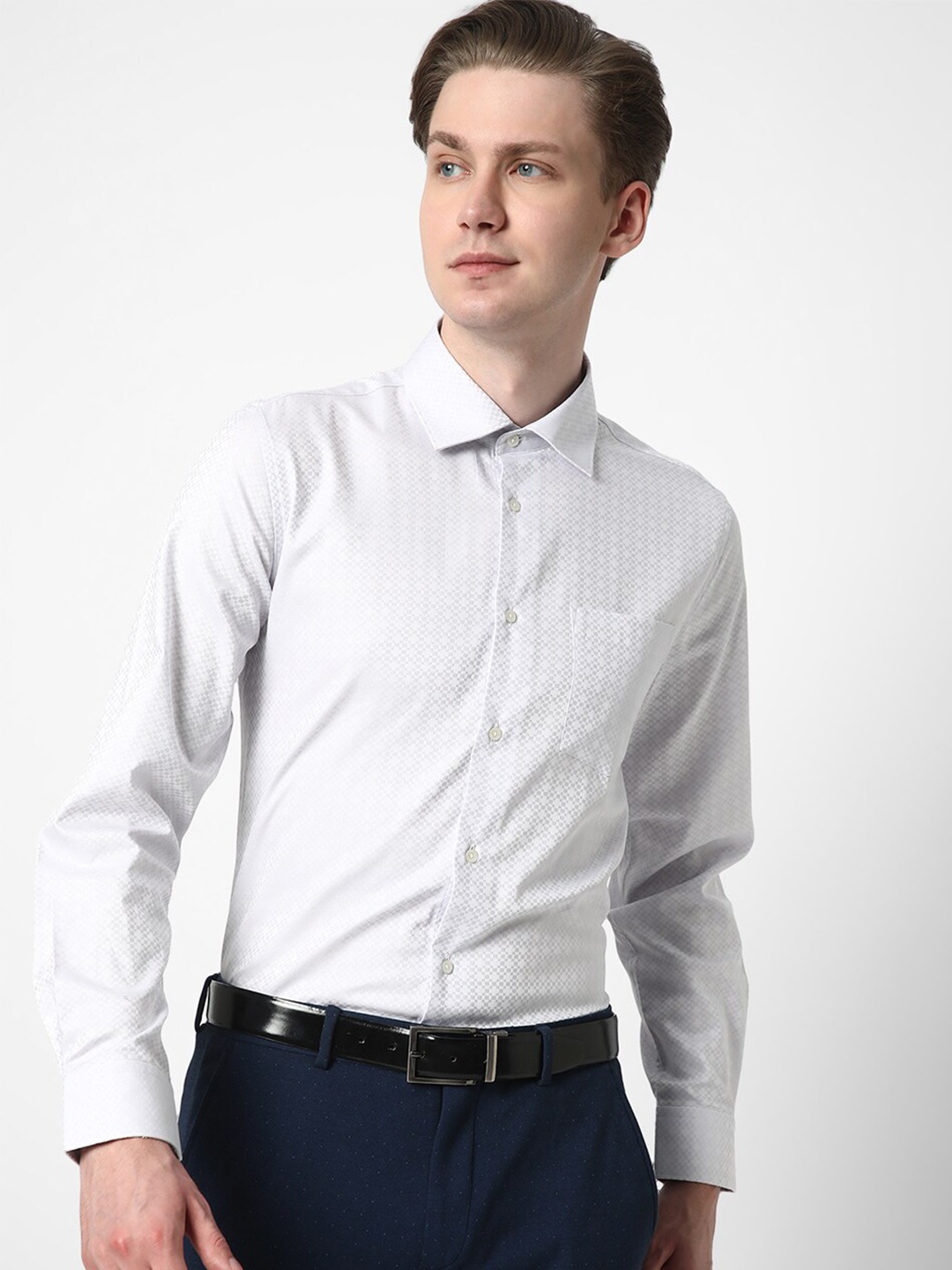 Cotstyle Spread Collar Premium Slim Fit Self Design Formal Shirt, Off white
Cotstyle Spread Collar Premium Slim Fit Self Design Formal Shirt, Off white