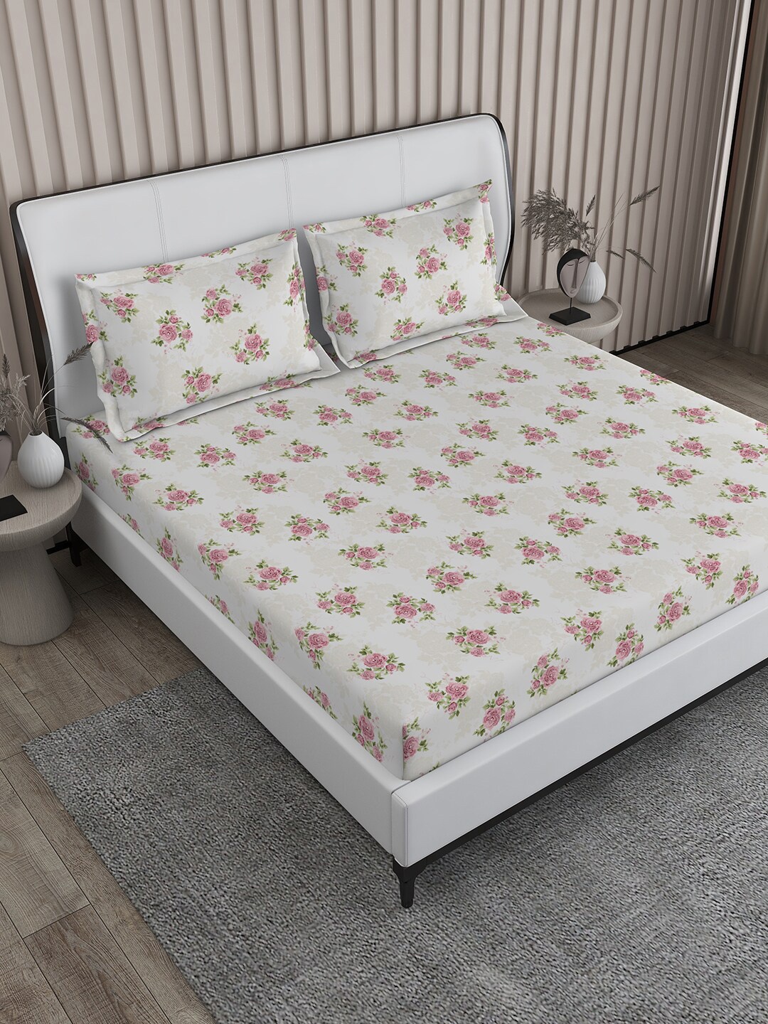 Boutique Living India Riviera Pink Floral Cotton 152 TC King Bedsheet with 2 Pillow Covers
Boutique Living India Riviera Pink Floral Cotton 152 TC King Bedsheet with 2 Pillow Covers