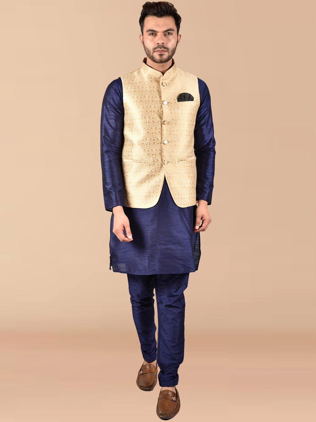 PRINTCULTR Mandarin Collar Pure Silk Straight Kurta With Pyjamas & Nehru jacket, Navy blue
PRINTCULTR Mandarin Collar Pure Silk Straight Kurta With Pyjamas & Nehru jacket, Navy blue
