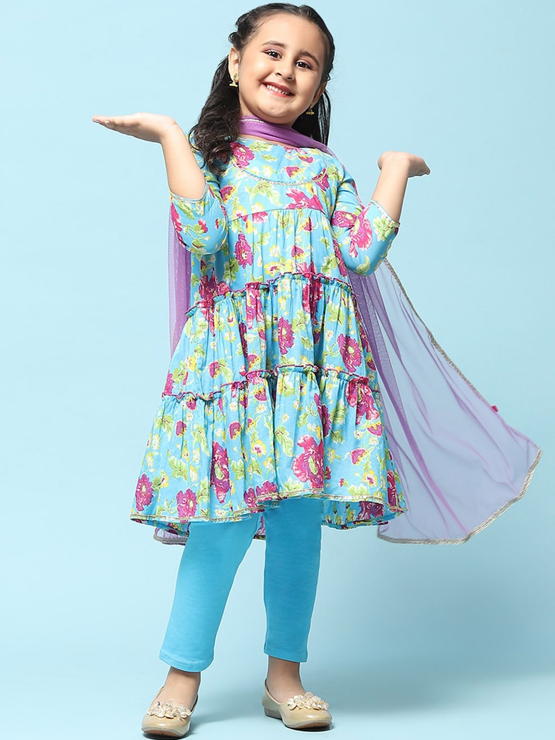 Biba Girls Floral Printed Pure Cotton Kurta with Churidar & With Dupatta, Turquoise blue
Biba Girls Floral Printed Pure Cotton Kurta with Churidar & With Dupatta, Turquoise blue